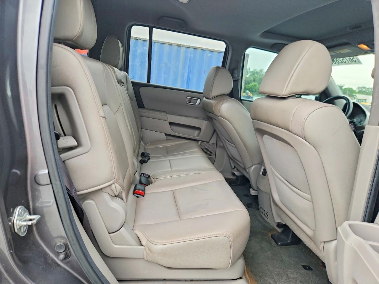 2013 Honda Pilot Exl Серый vin: 5FNYF3H56DB028217