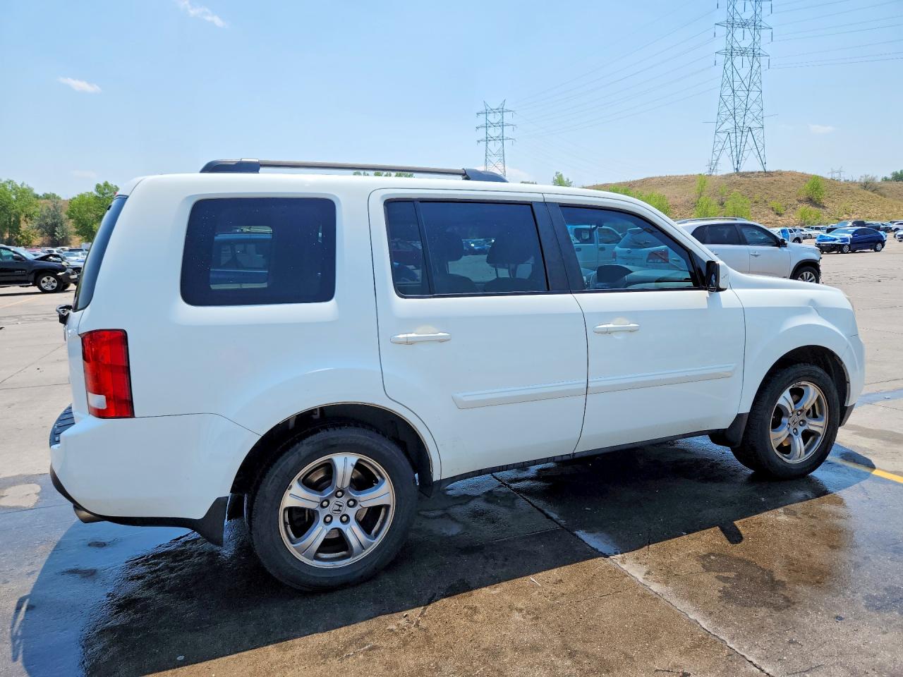 2014 Honda Pilot Exl White vin: 5FNYF3H56EB027361