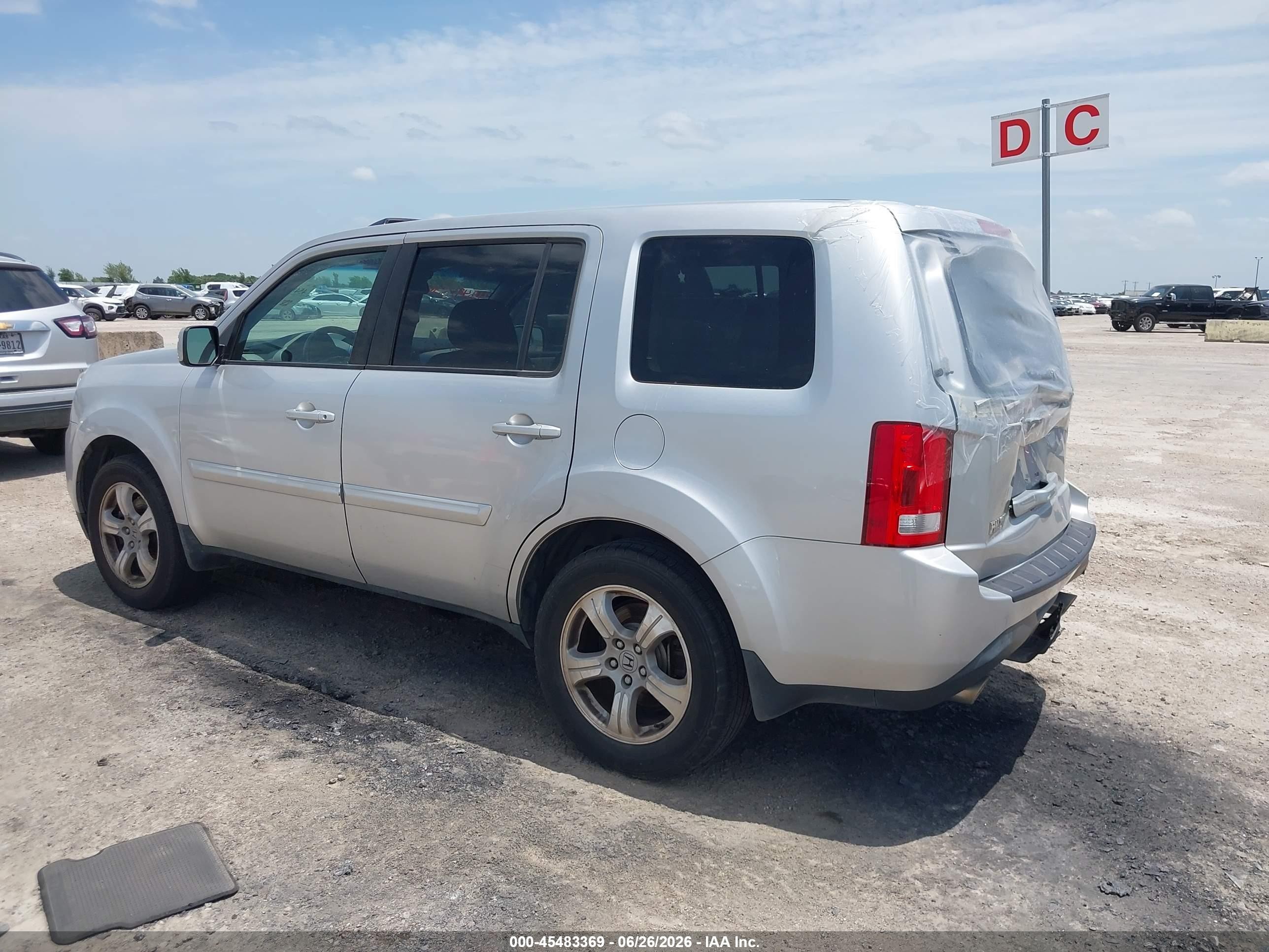 2015 Honda Pilot Ex-l Silver vin: 5FNYF3H56FB019245