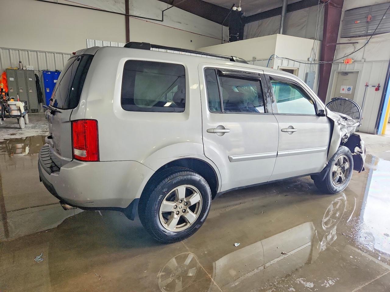 2011 Honda Pilot Exl Silver vin: 5FNYF3H57BB009480