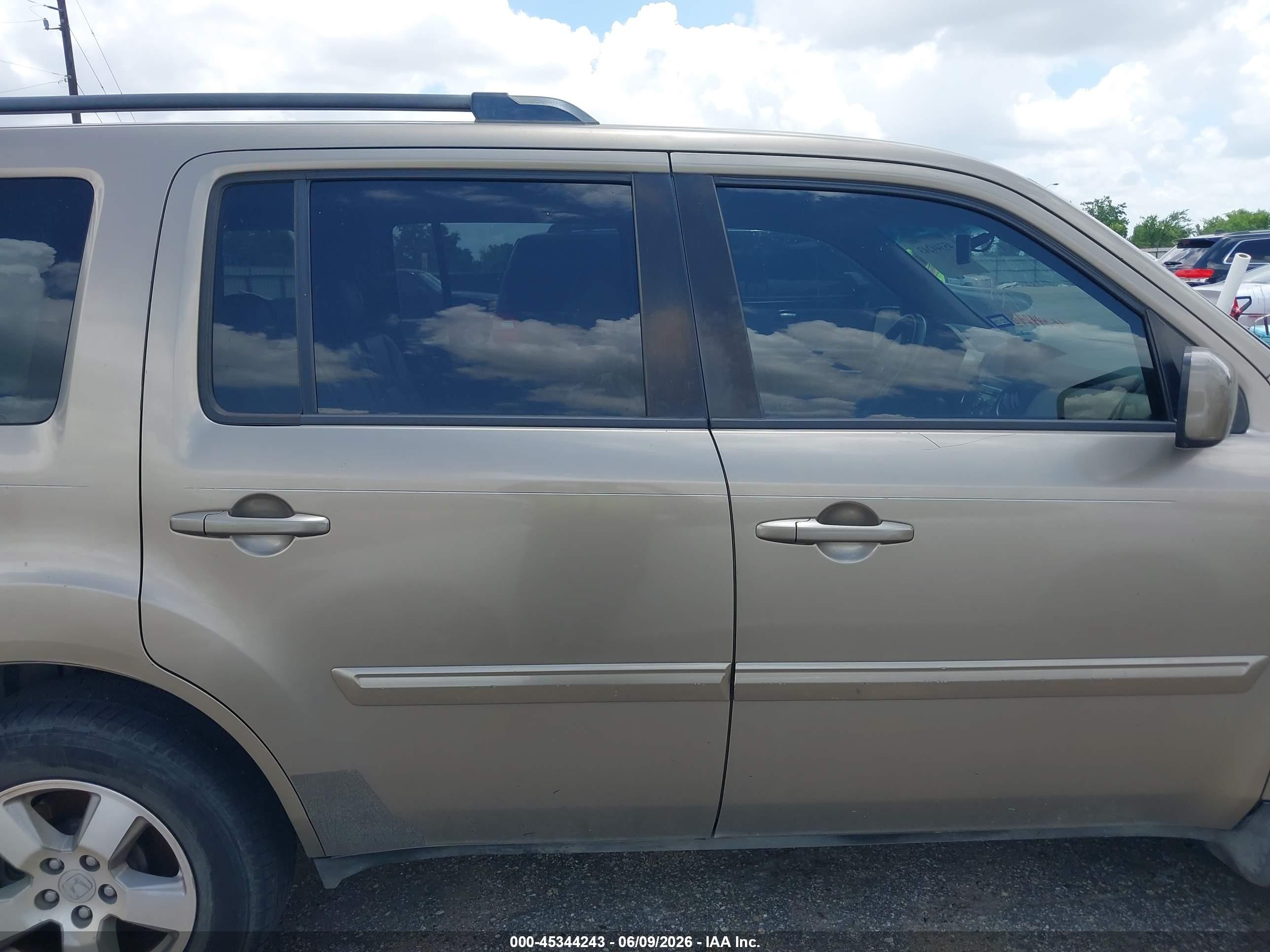 2011 Honda Pilot Ex-l Gold vin: 5FNYF3H57BB022732