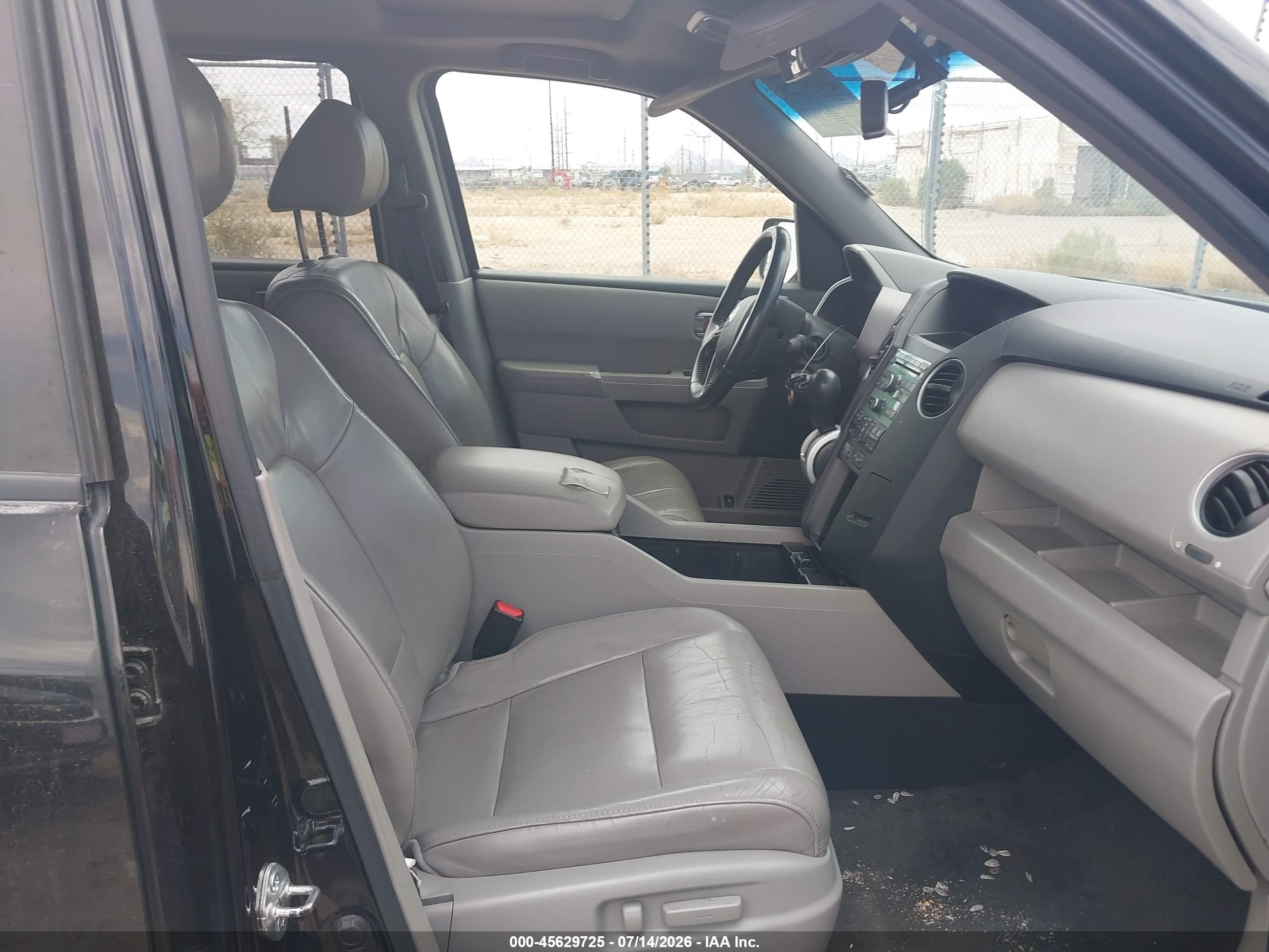 2011 Honda Pilot Ex-l Gray vin: 5FNYF3H57BB032256