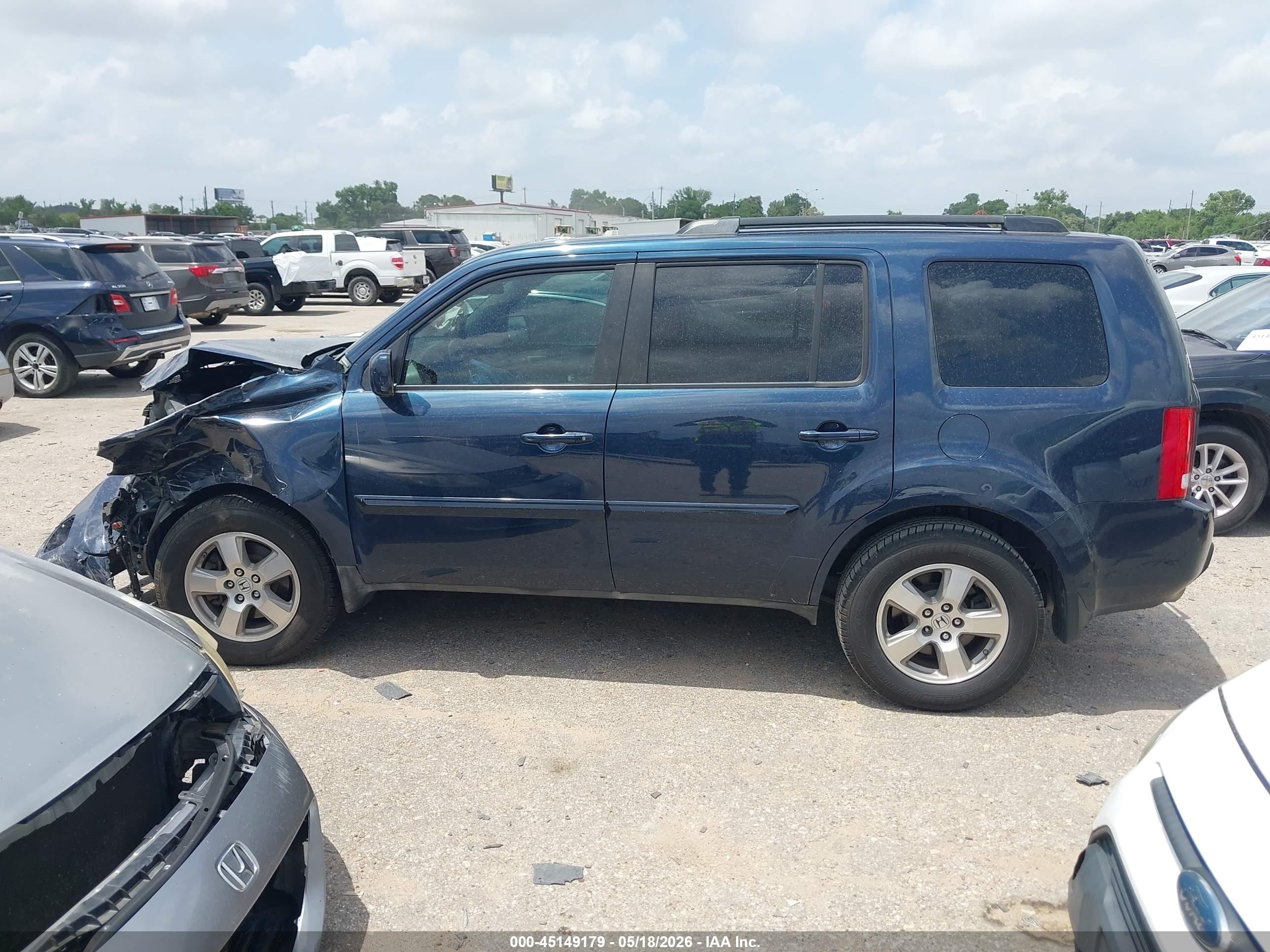 2011 Honda Pilot Ex-l Blue vin: 5FNYF3H57BB050899