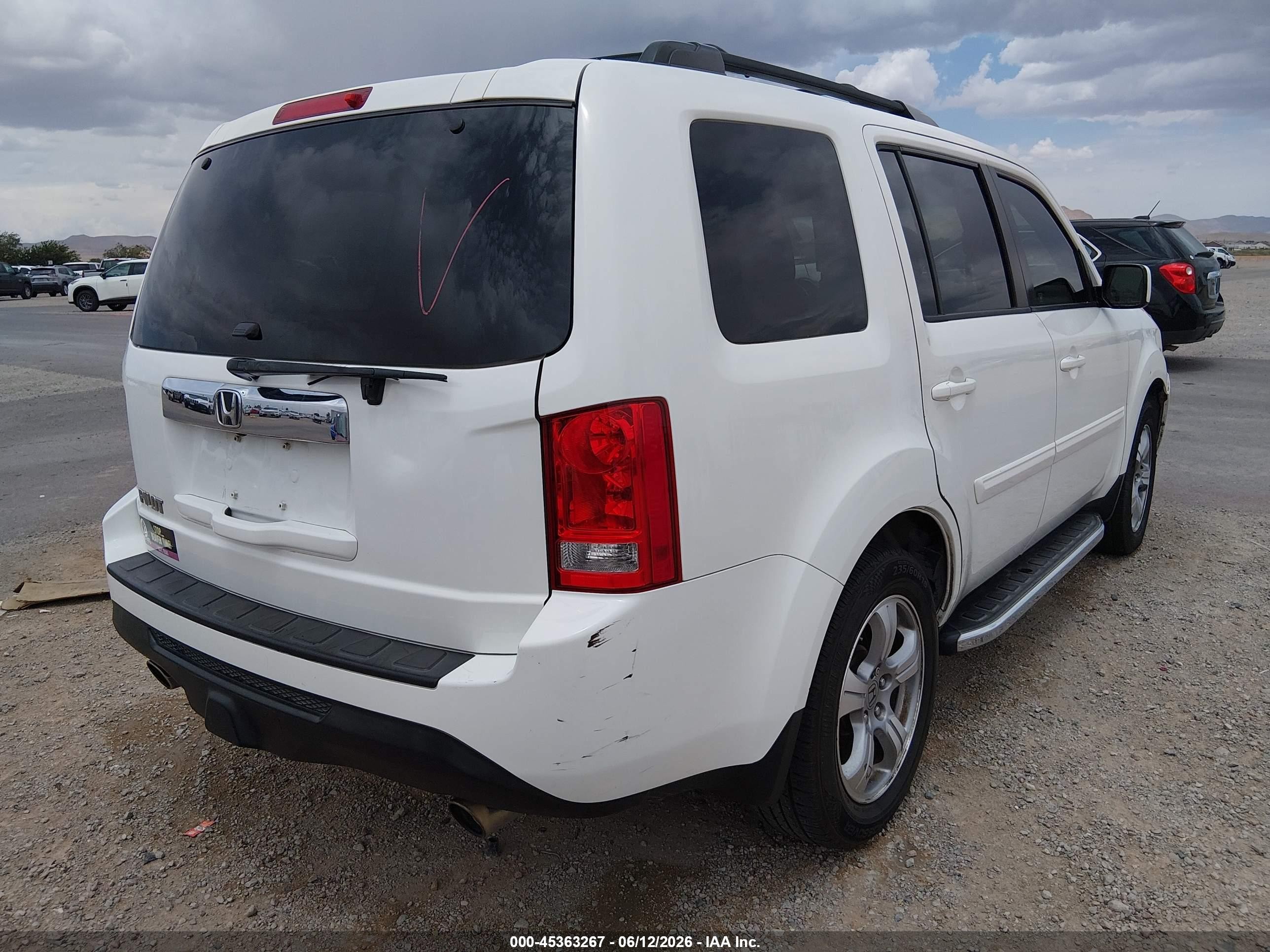 2012 Honda Pilot Ex-l White vin: 5FNYF3H57CB042691