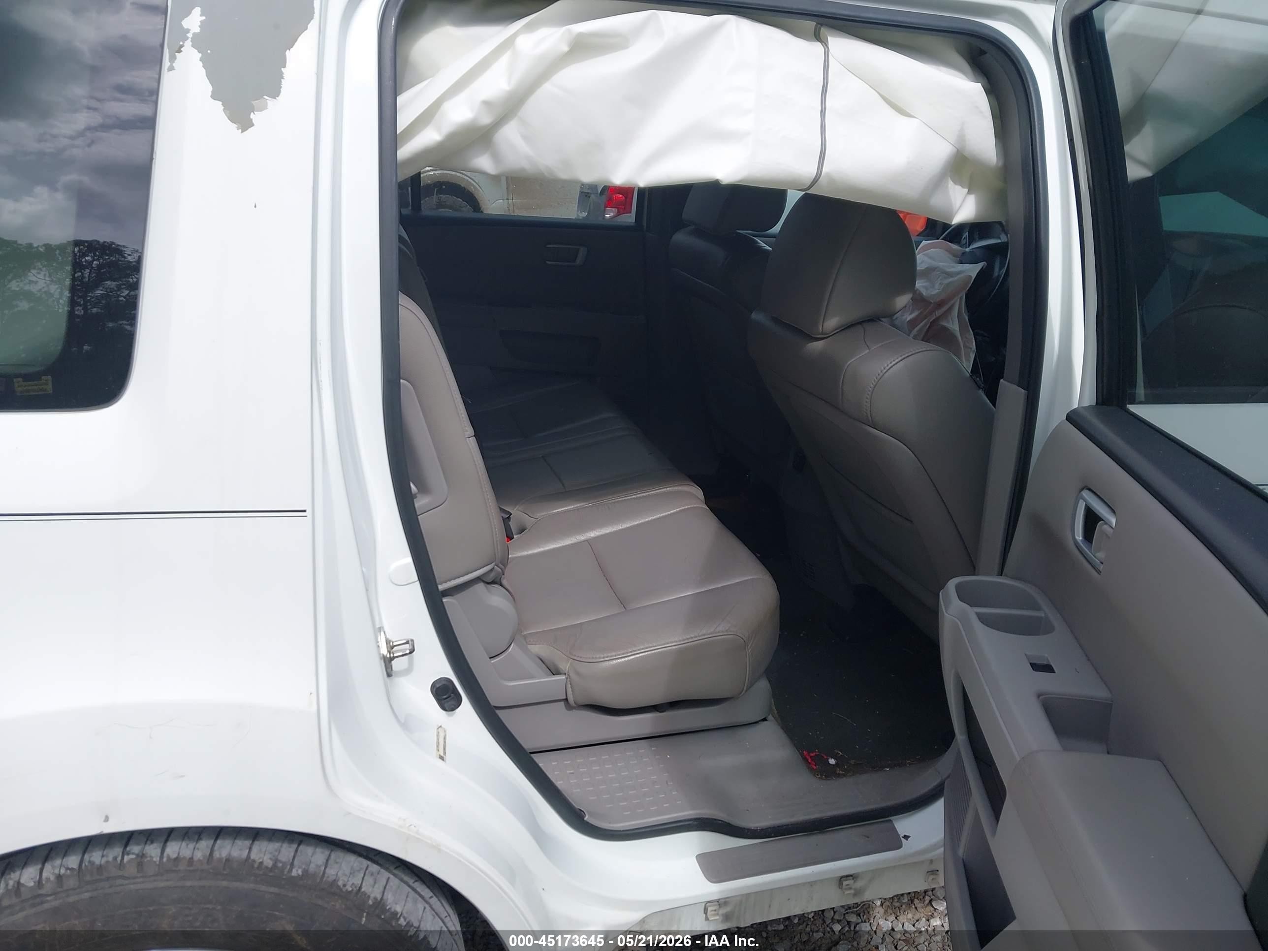 2014 Honda Pilot Ex-l White vin: 5FNYF3H57EB014618