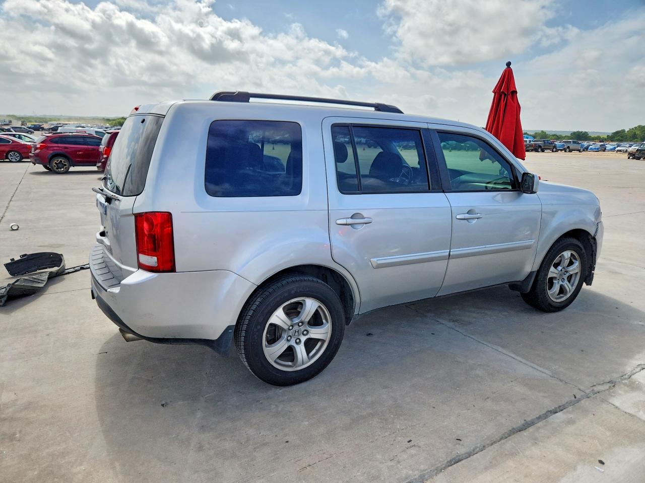 2014 Honda Pilot Gray vin: 5FNYF3H57EB027157