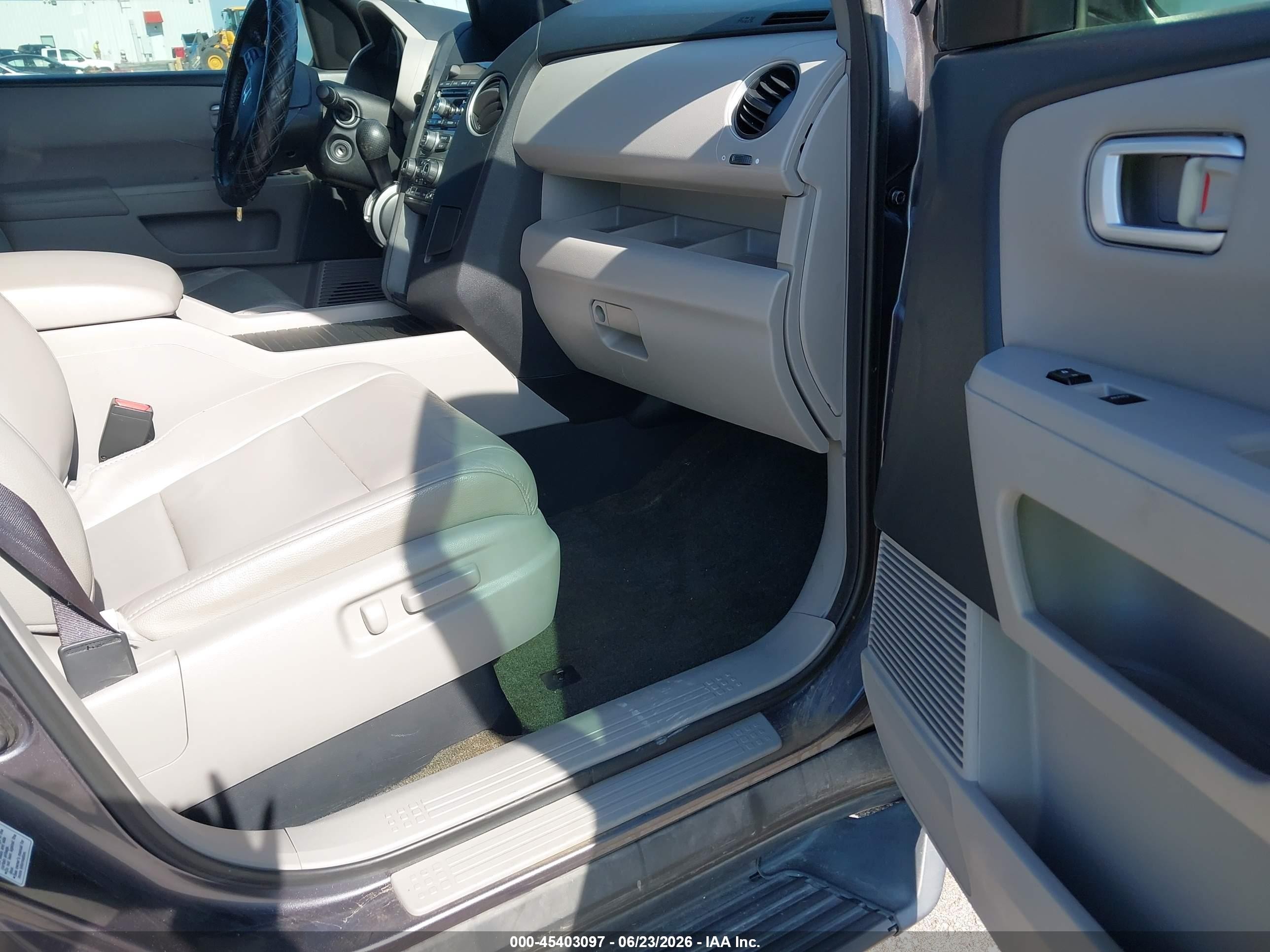 2015 Honda Pilot Ex-l Серый vin: 5FNYF3H57FB018315