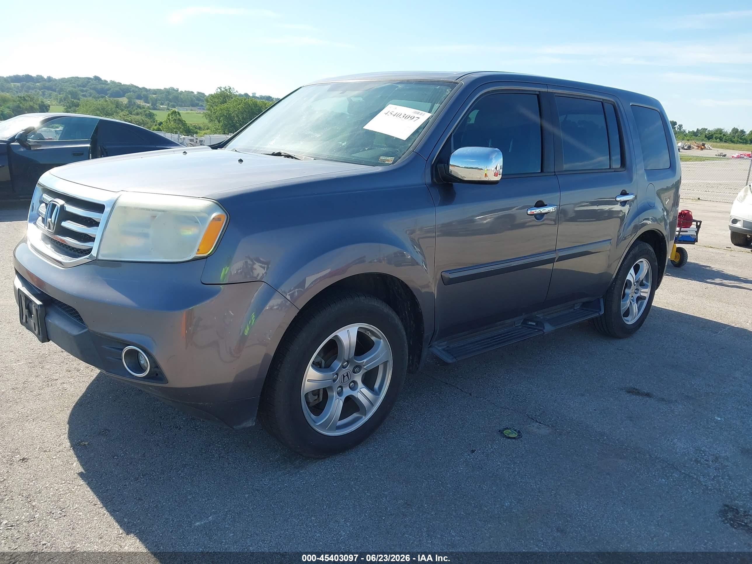 2015 Honda Pilot Ex-l Серый vin: 5FNYF3H57FB018315
