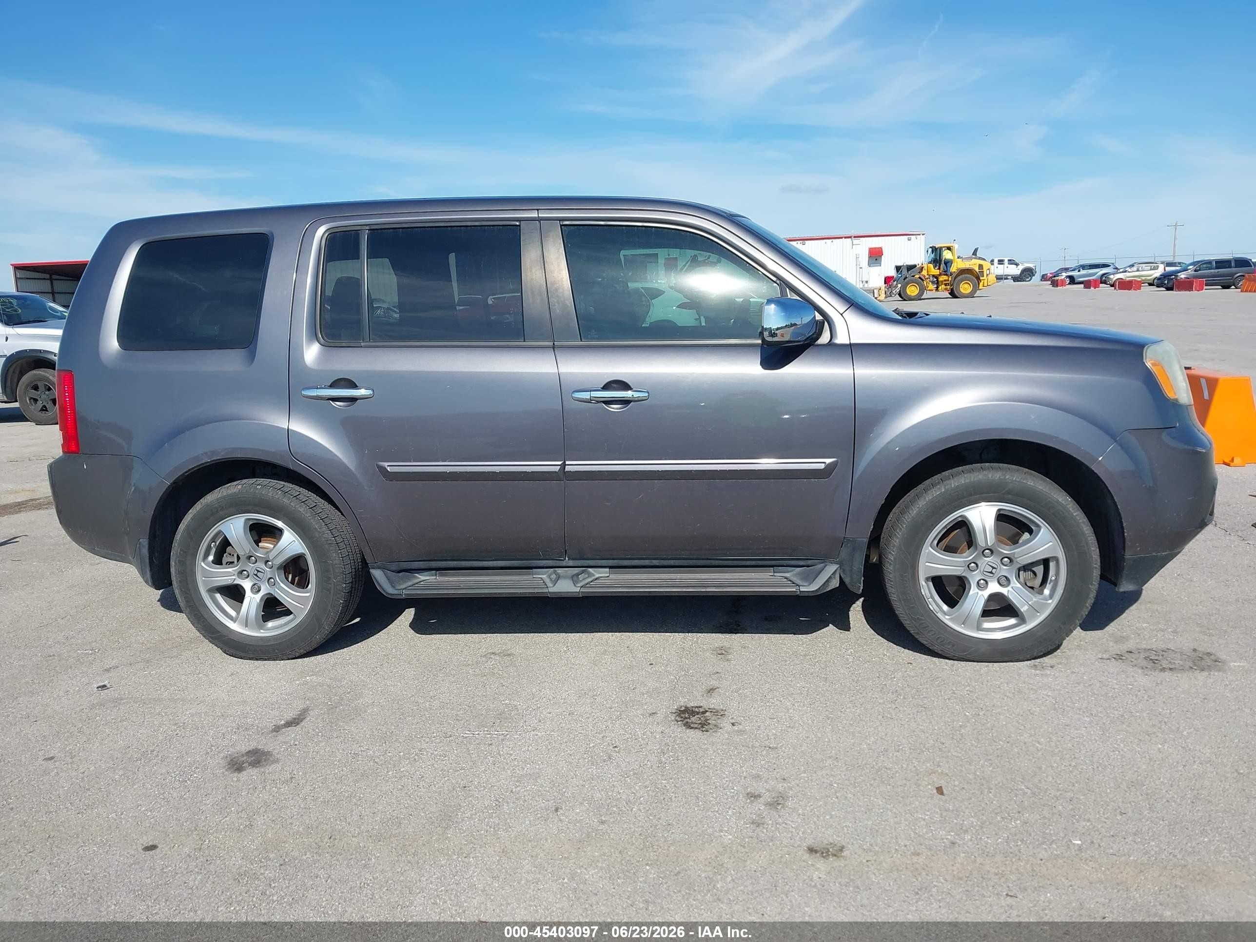 2015 Honda Pilot Ex-l Серый vin: 5FNYF3H57FB018315
