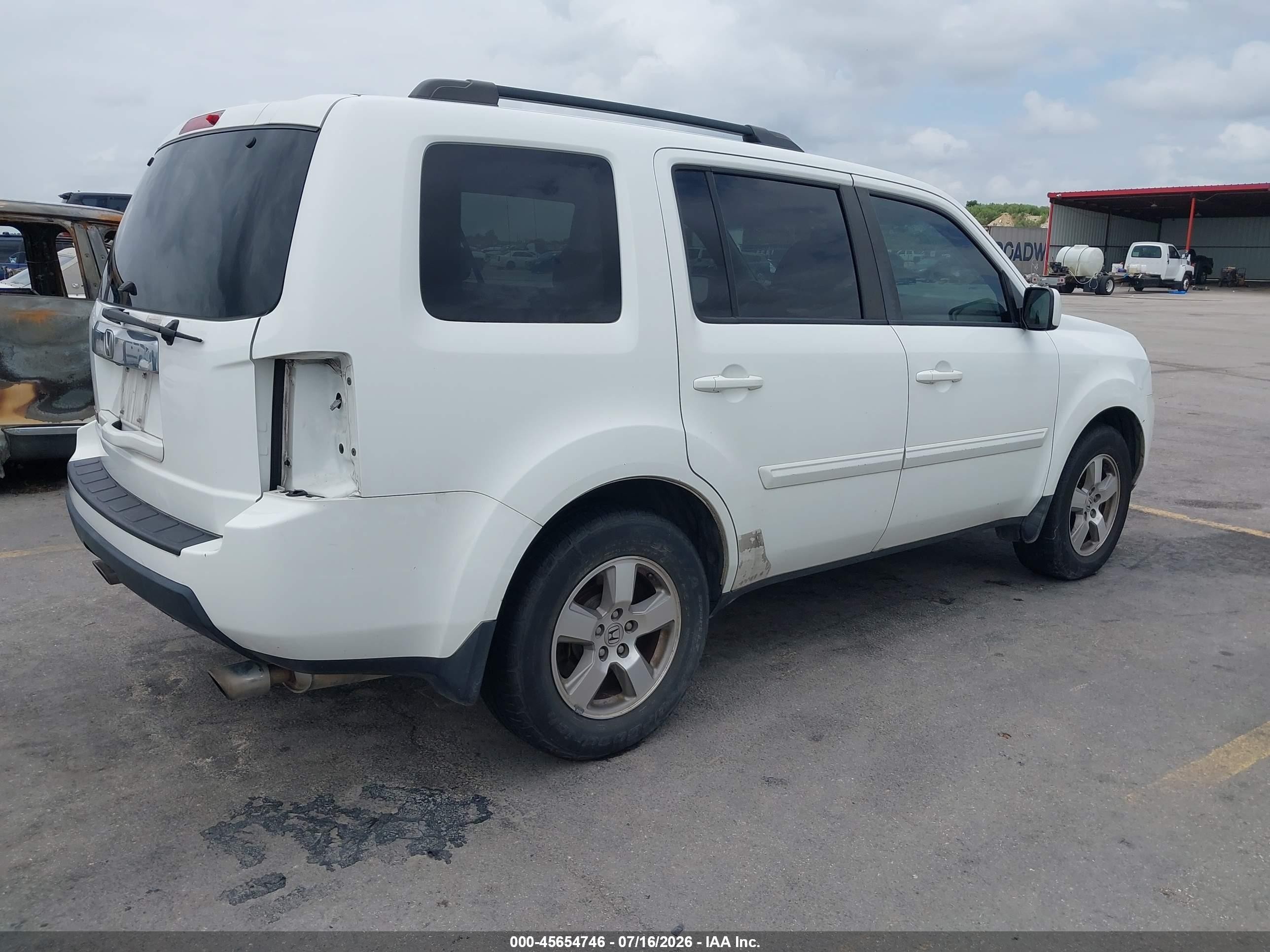 2011 Honda Pilot Ex-l White vin: 5FNYF3H58BB011934