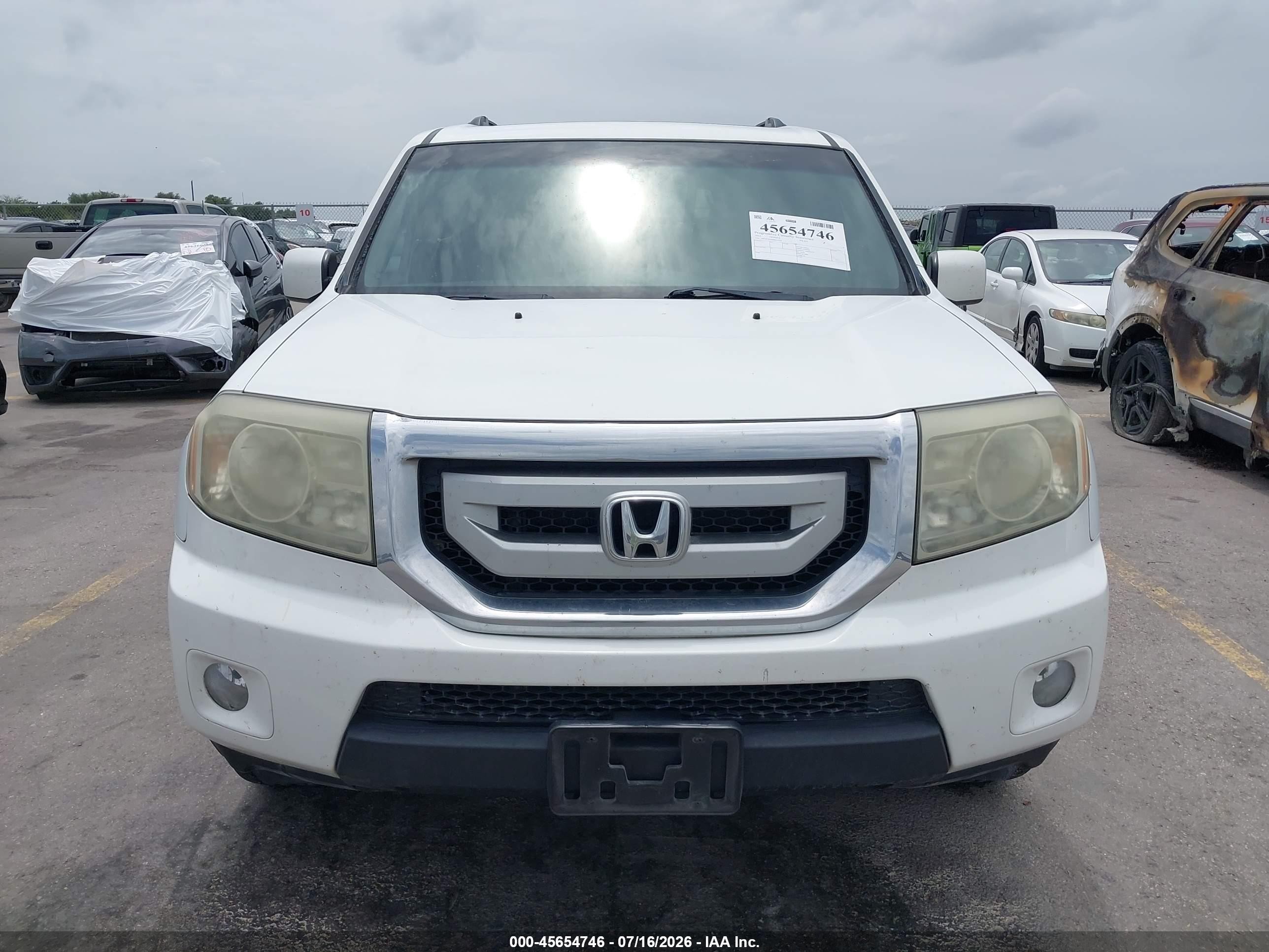 2011 Honda Pilot Ex-l White vin: 5FNYF3H58BB011934