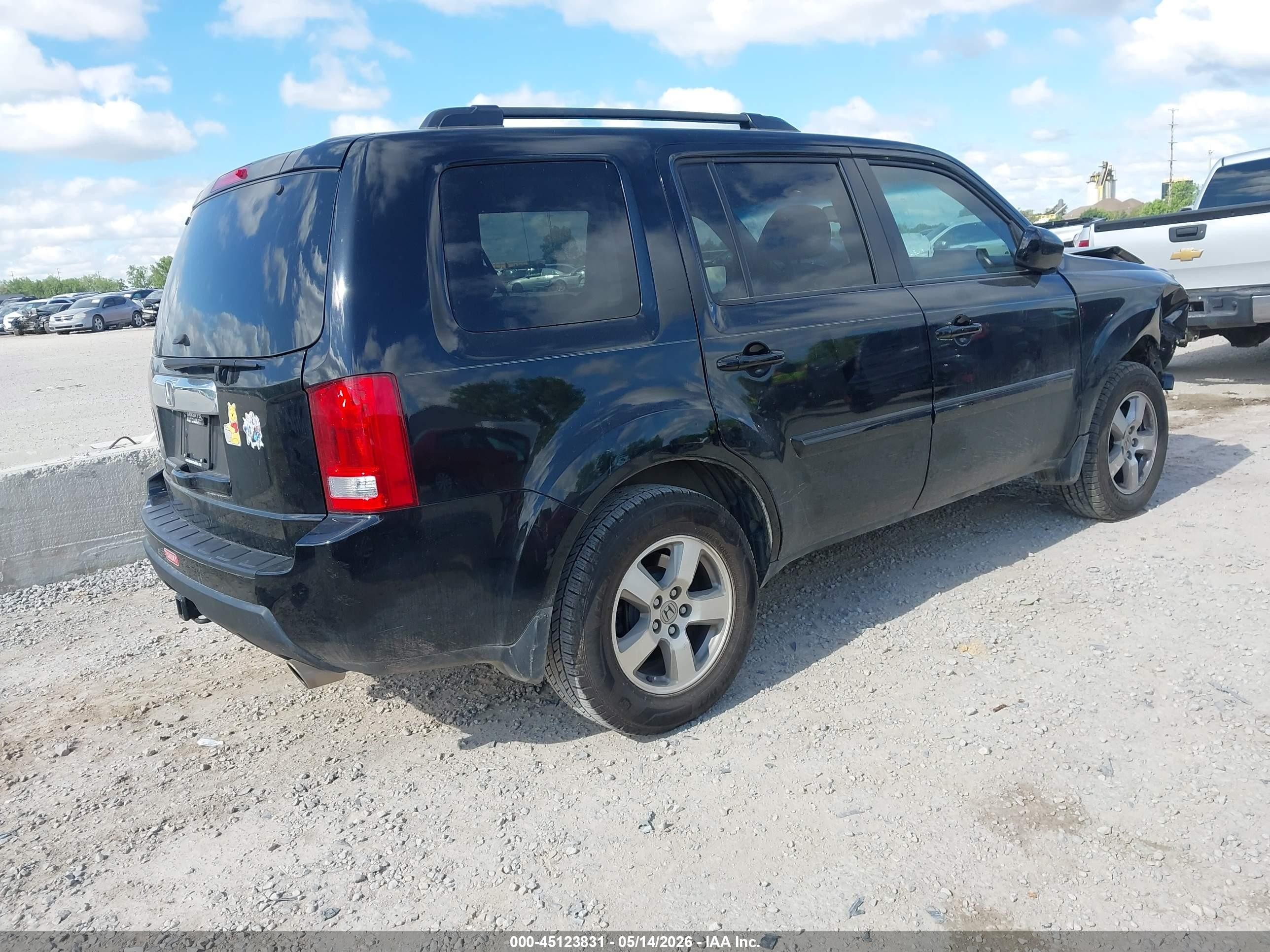 2011 Honda Pilot Ex-l Black vin: 5FNYF3H58BB058378