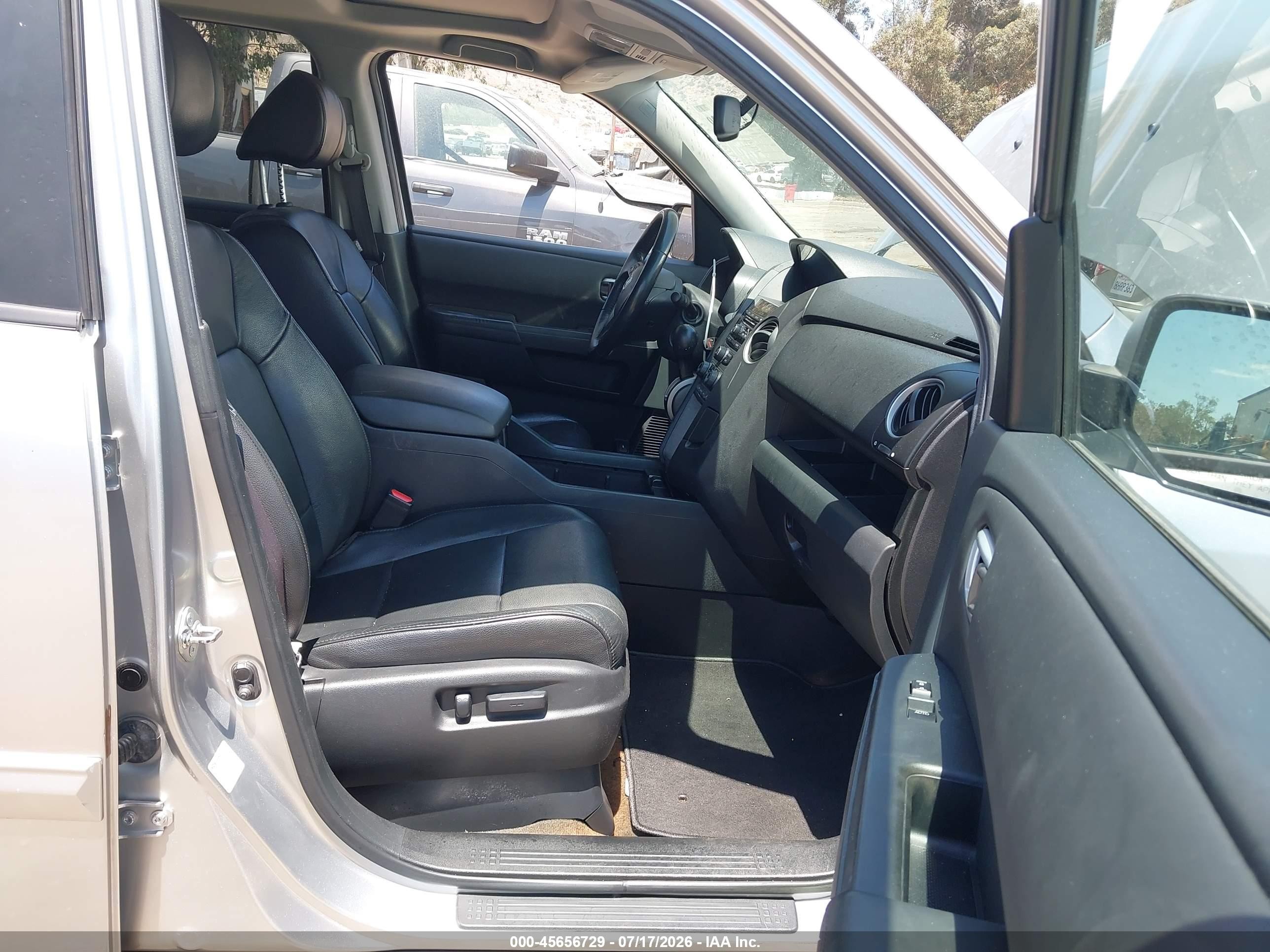 2013 Honda Pilot Ex-l Silver vin: 5FNYF3H58DB018496