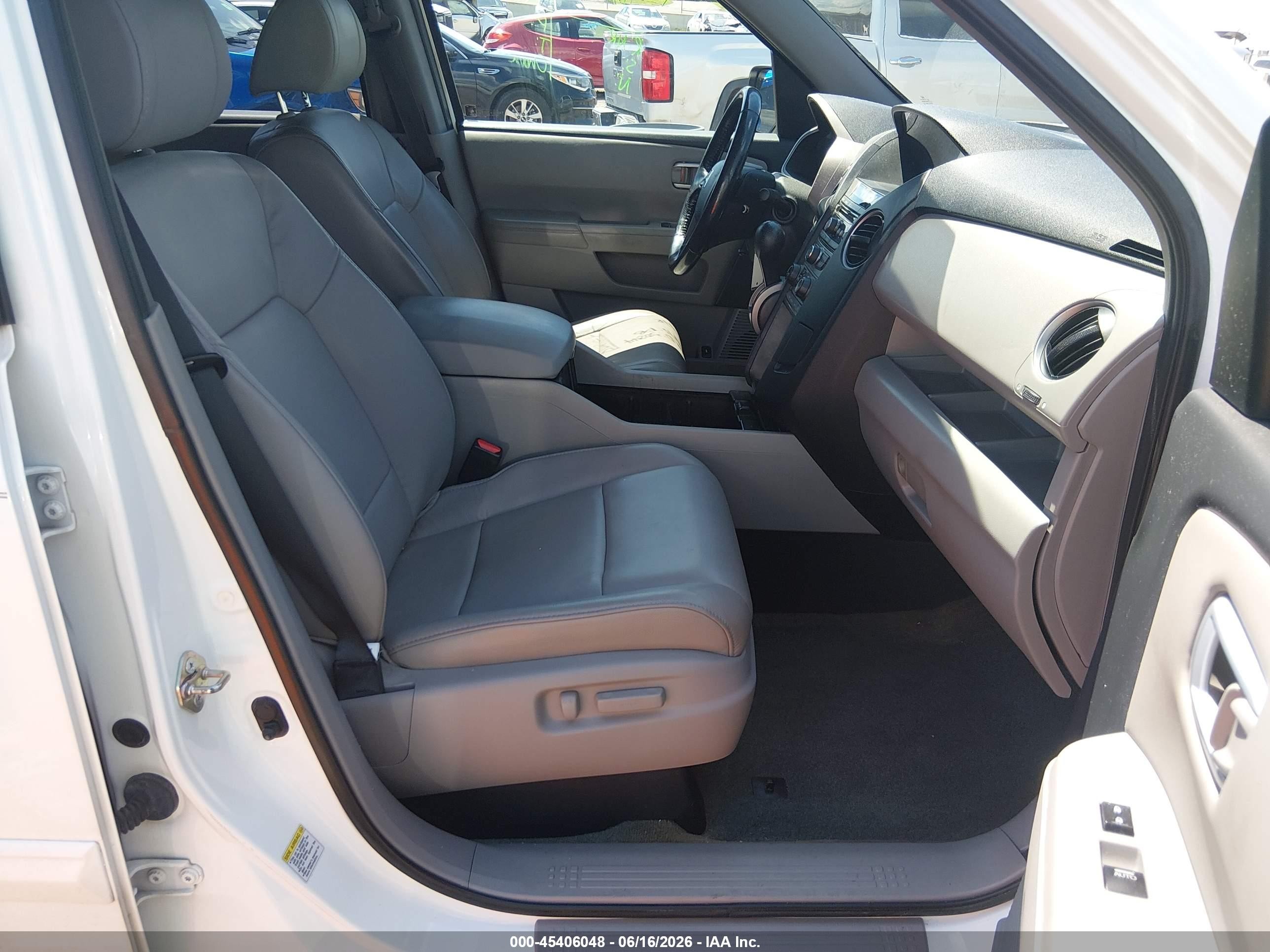 2014 Honda Pilot Ex-l White vin: 5FNYF3H58EB023358