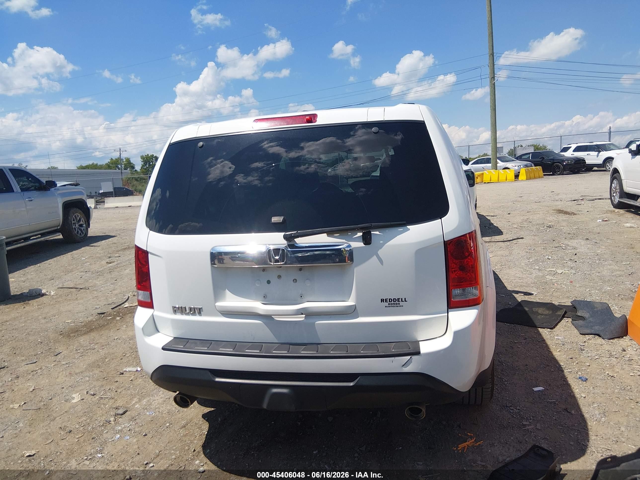 2014 Honda Pilot Ex-l White vin: 5FNYF3H58EB023358