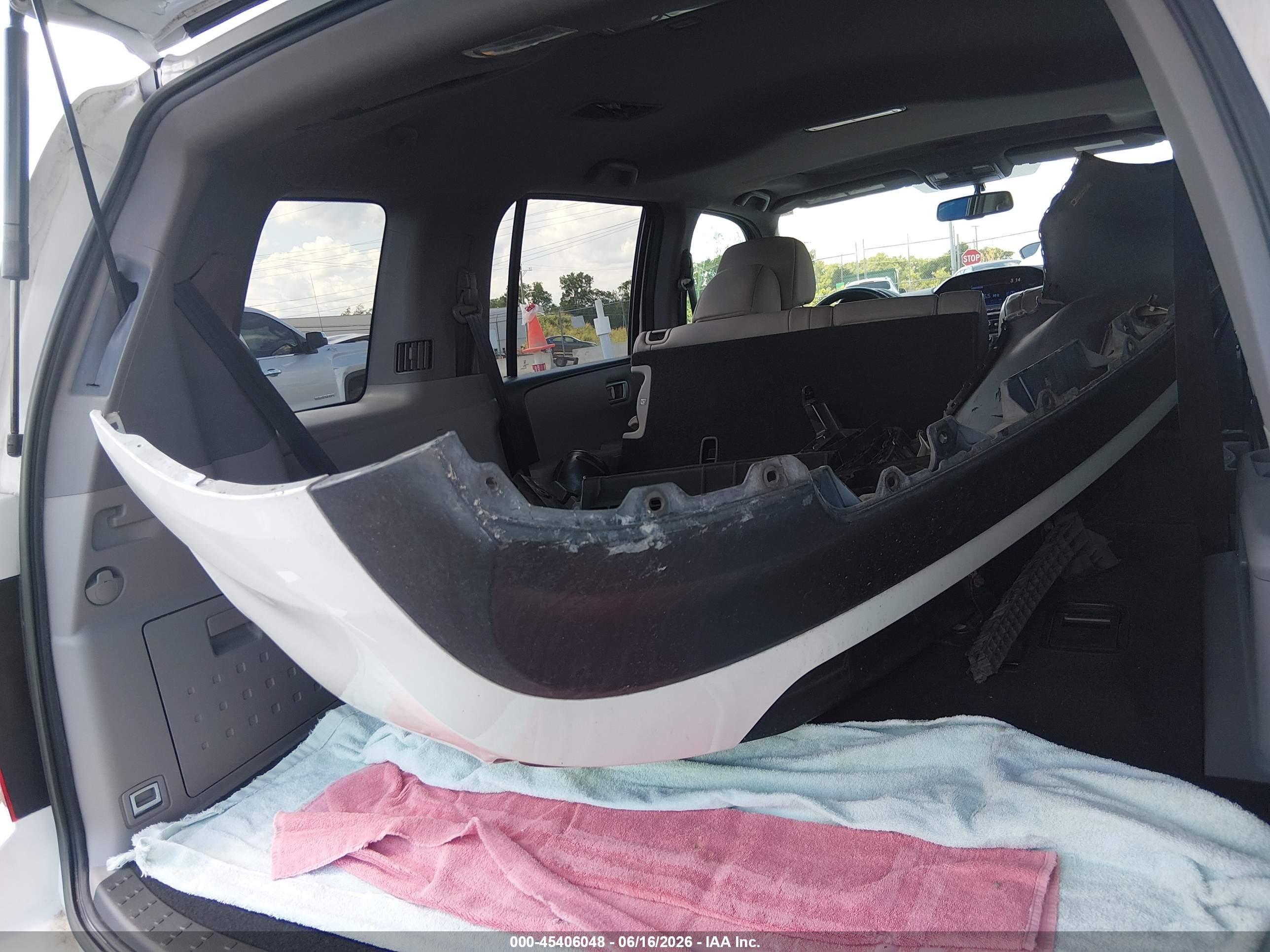 2014 Honda Pilot Ex-l White vin: 5FNYF3H58EB023358