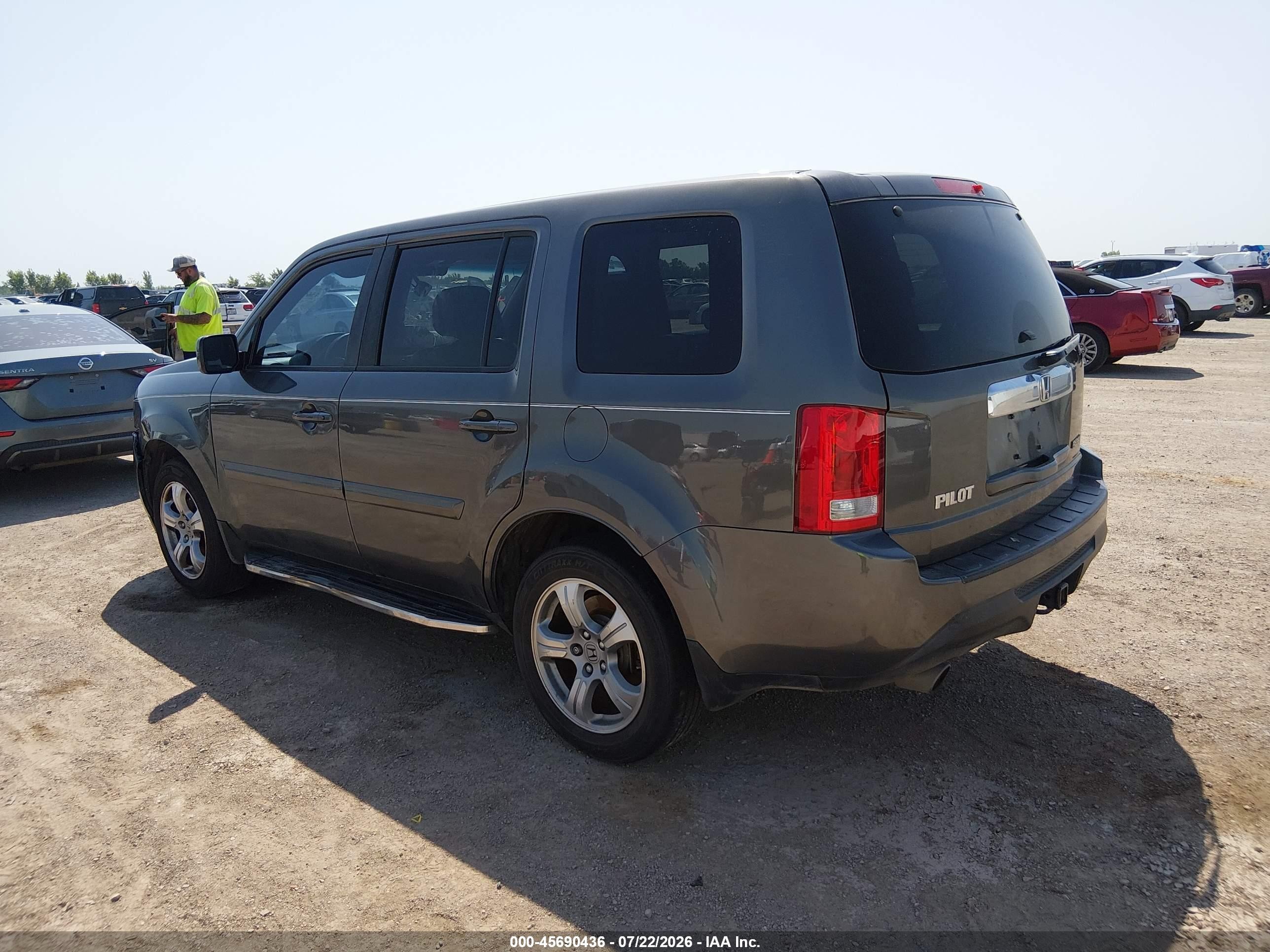 2015 Honda Pilot Ex-l Gray vin: 5FNYF3H58FB006626