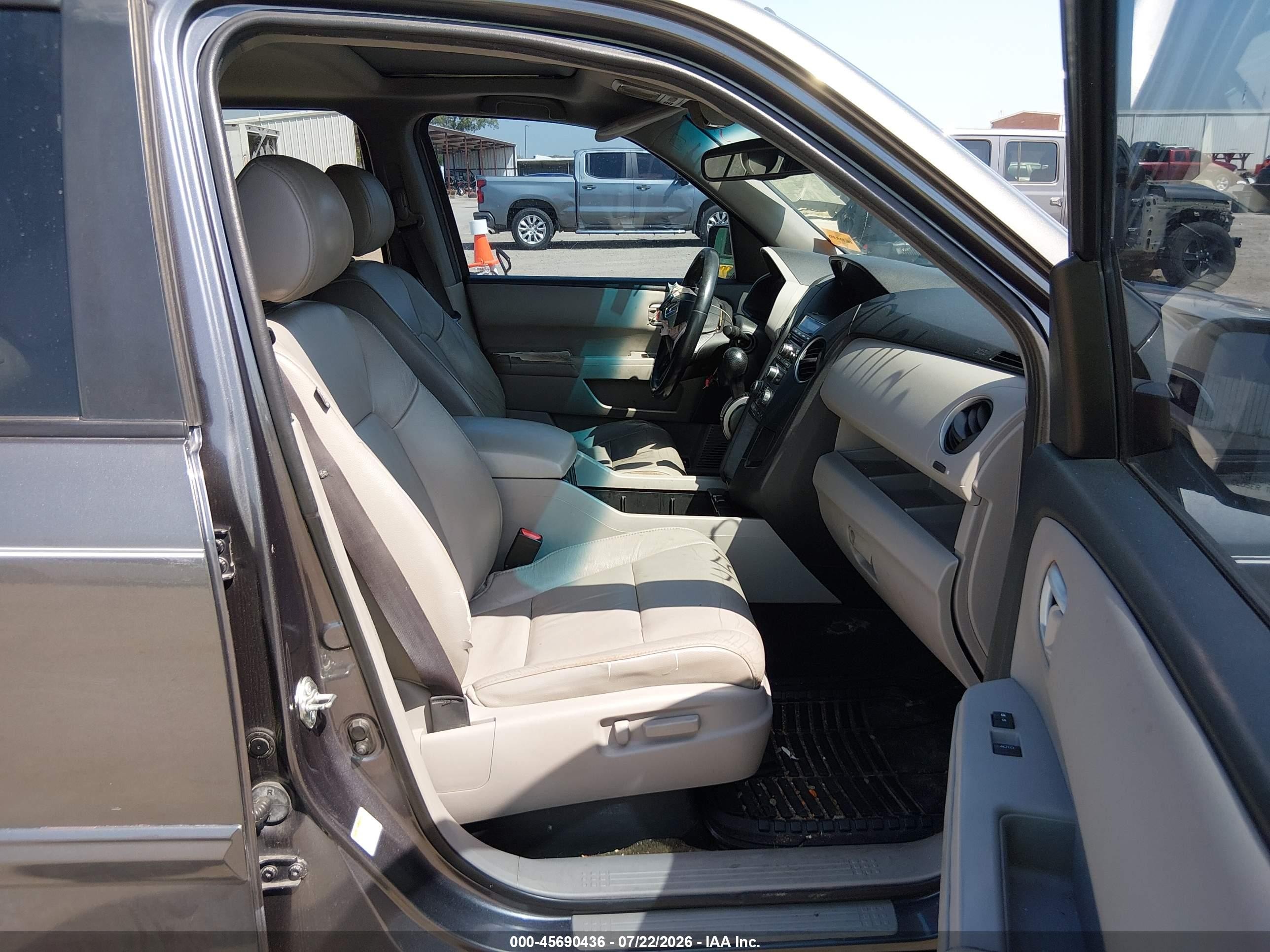 2015 Honda Pilot Ex-l Gray vin: 5FNYF3H58FB006626