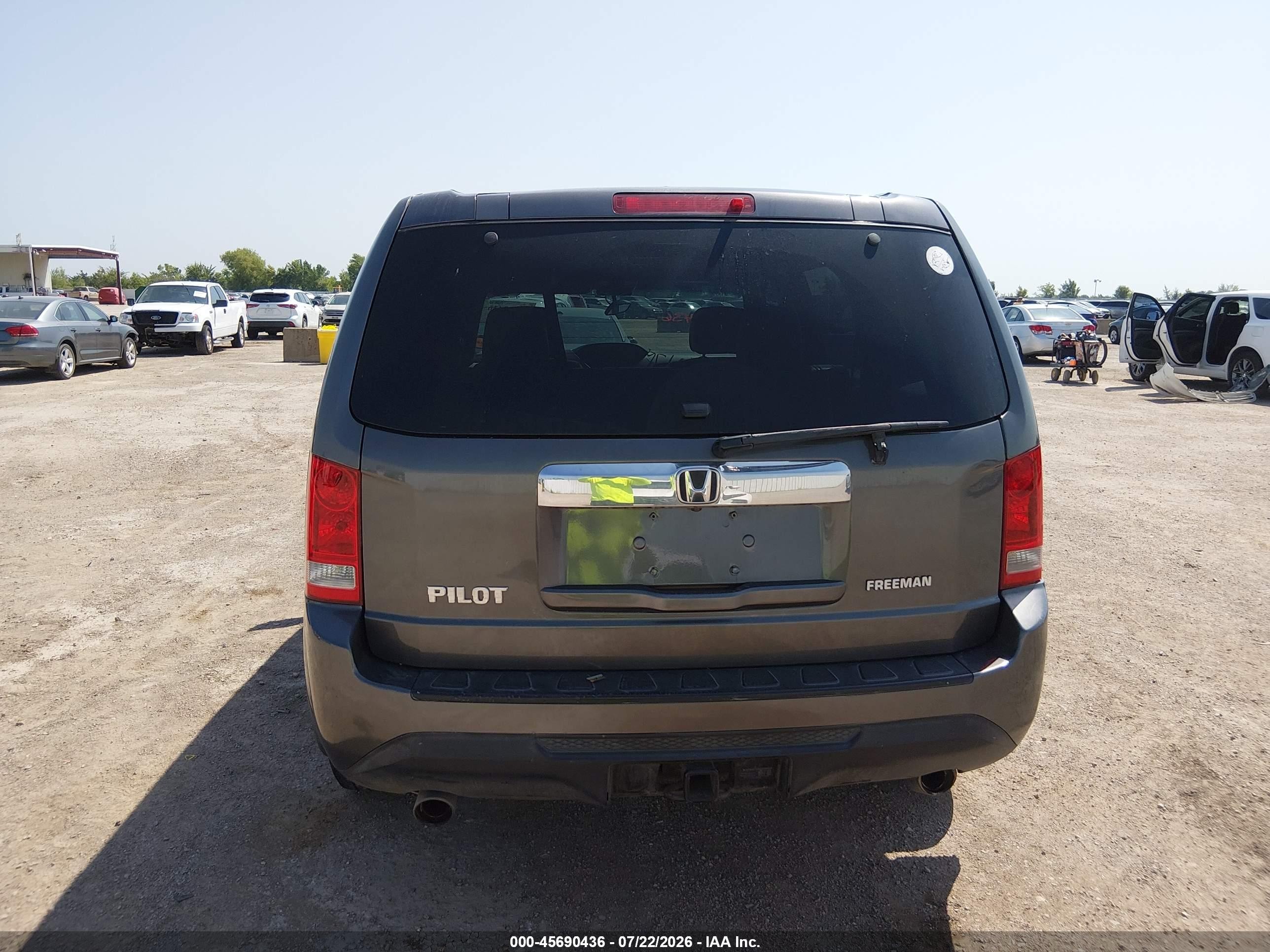 2015 Honda Pilot Ex-l Gray vin: 5FNYF3H58FB006626