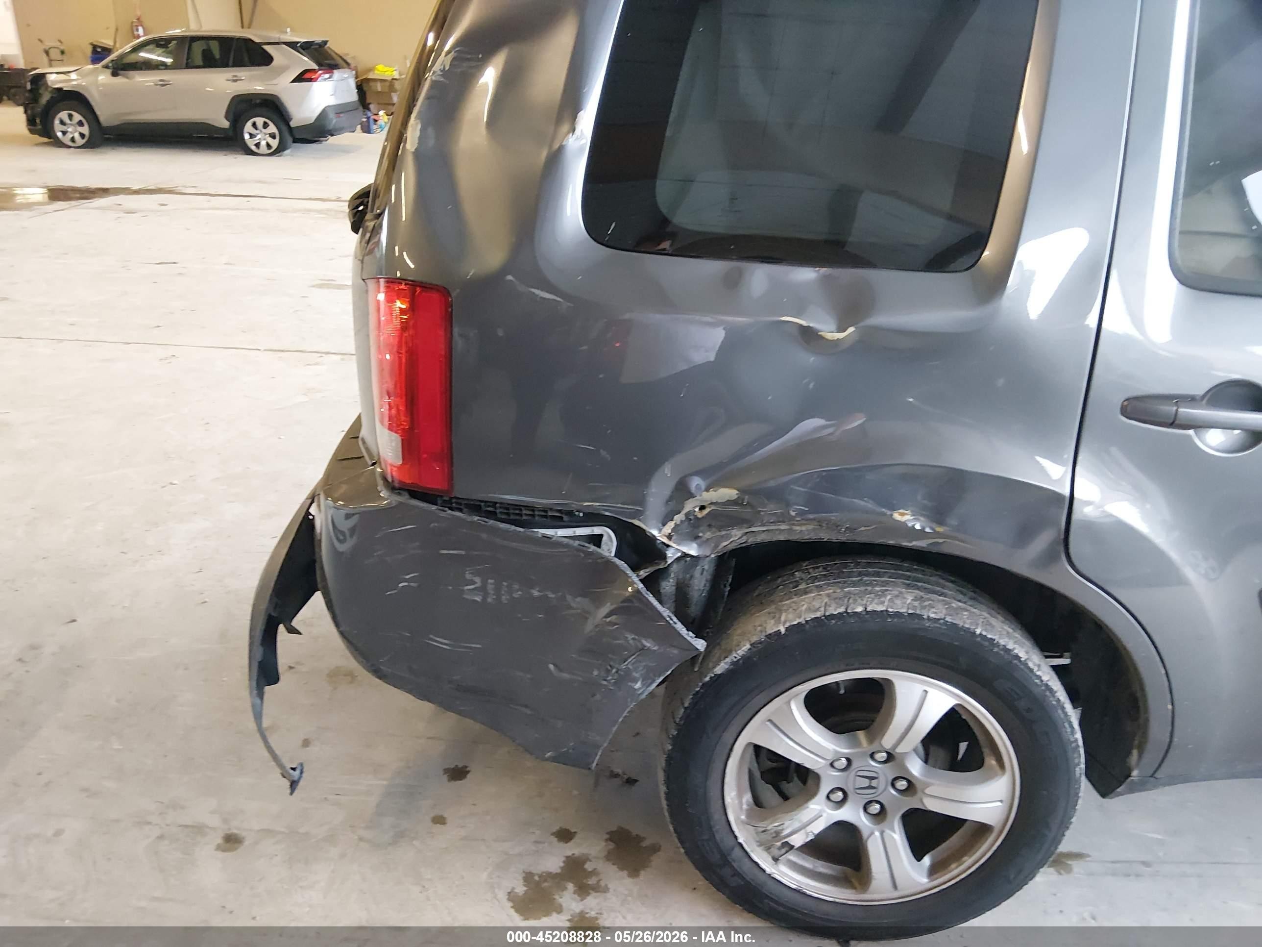 2015 Honda Pilot Ex-l Gray vin: 5FNYF3H58FB021434