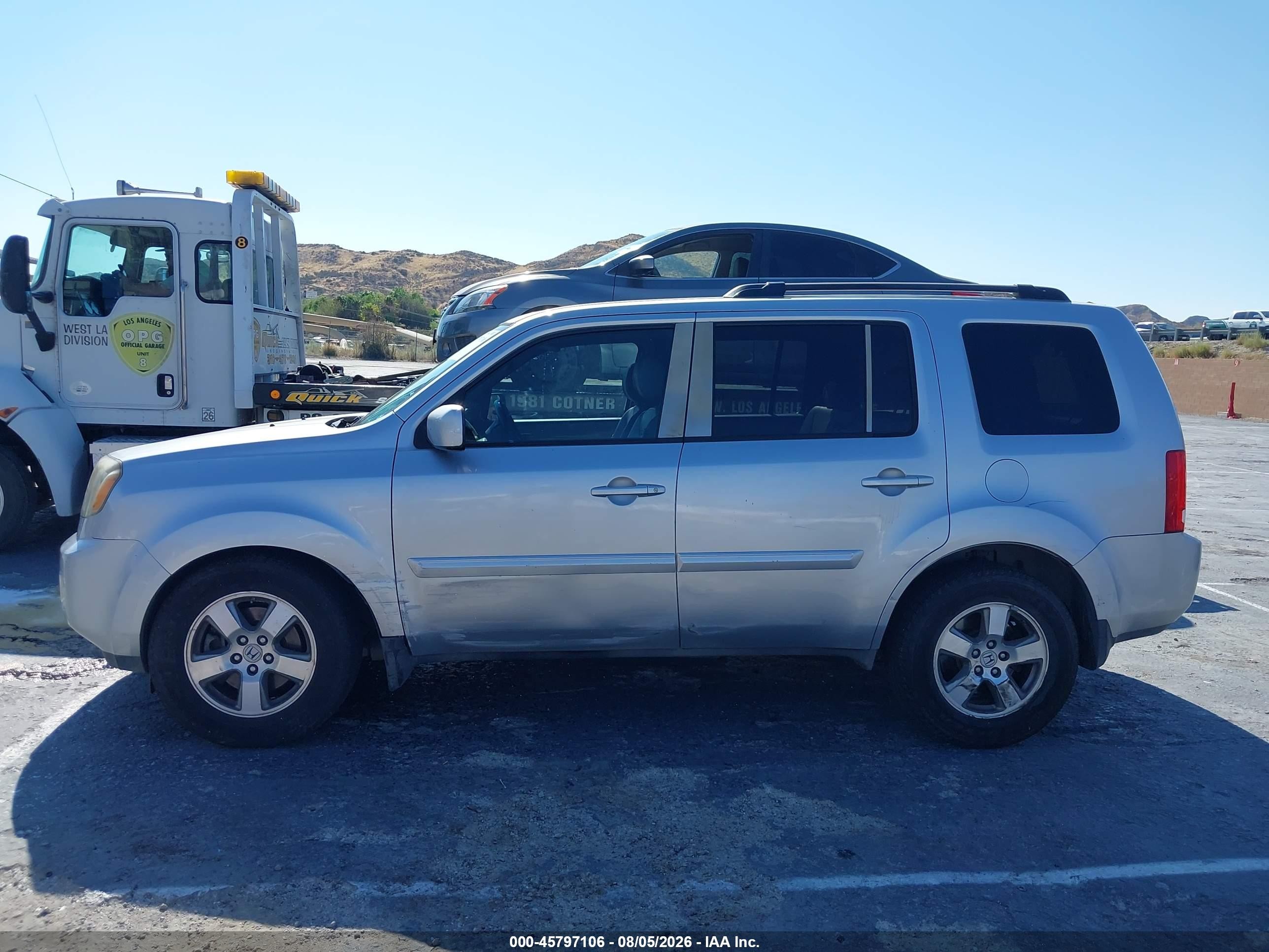 2011 Honda Pilot Ex-l Silver vin: 5FNYF3H59BB006502