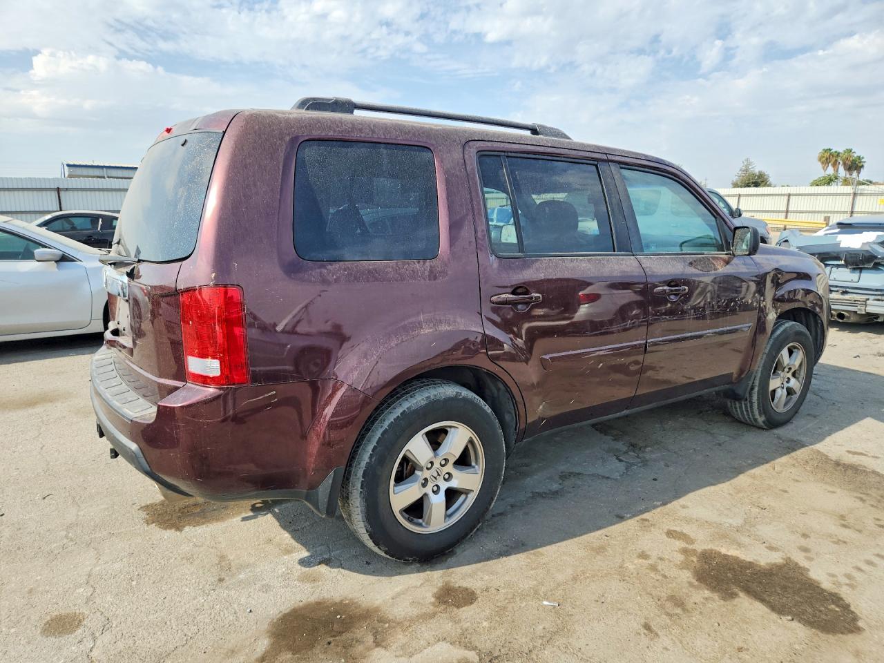 2011 Honda Pilot Exl Burgundy vin: 5FNYF3H59BB040813