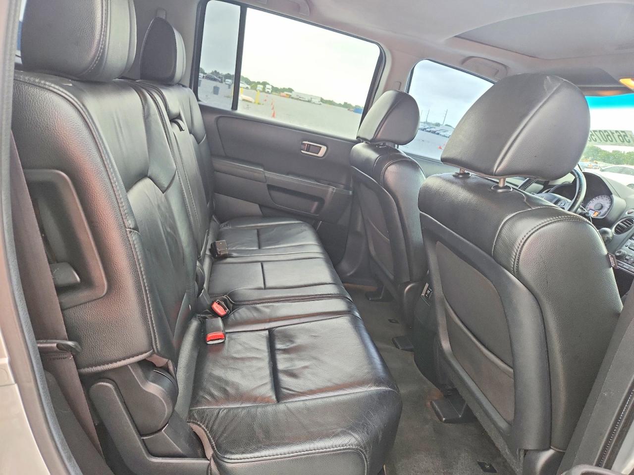 2013 Honda Pilot Exl Серебряный vin: 5FNYF3H59DB018488