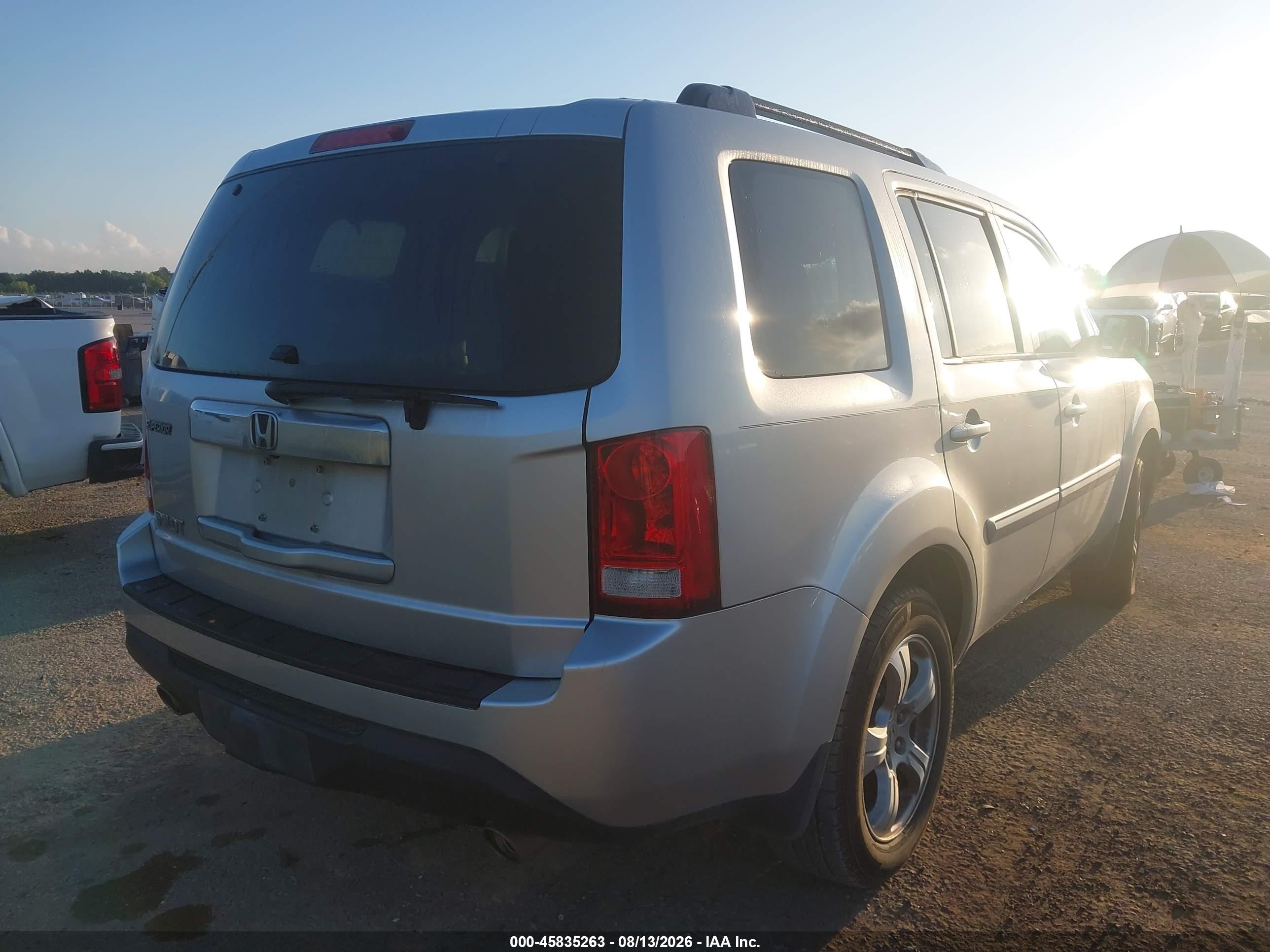 2013 Honda Pilot Ex-l Silver vin: 5FNYF3H59DB038952
