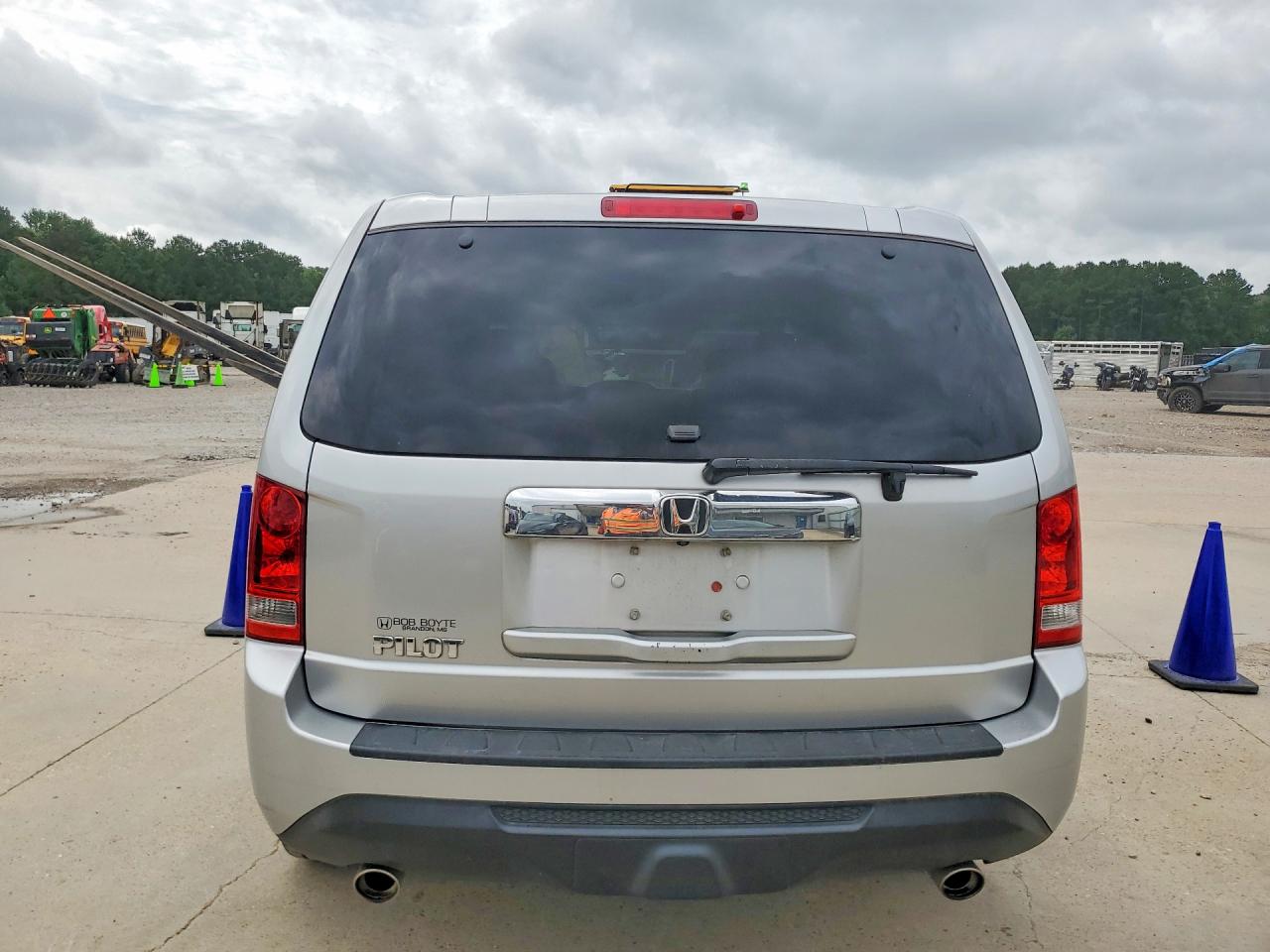 2013 Honda Pilot Exl Серебряный vin: 5FNYF3H59DB043990