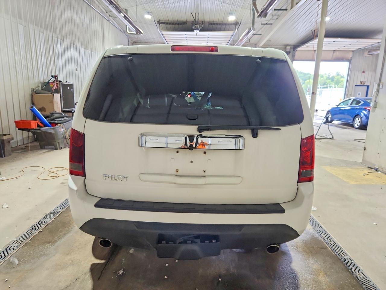 2014 Honda Pilot Exl White vin: 5FNYF3H59EB003409