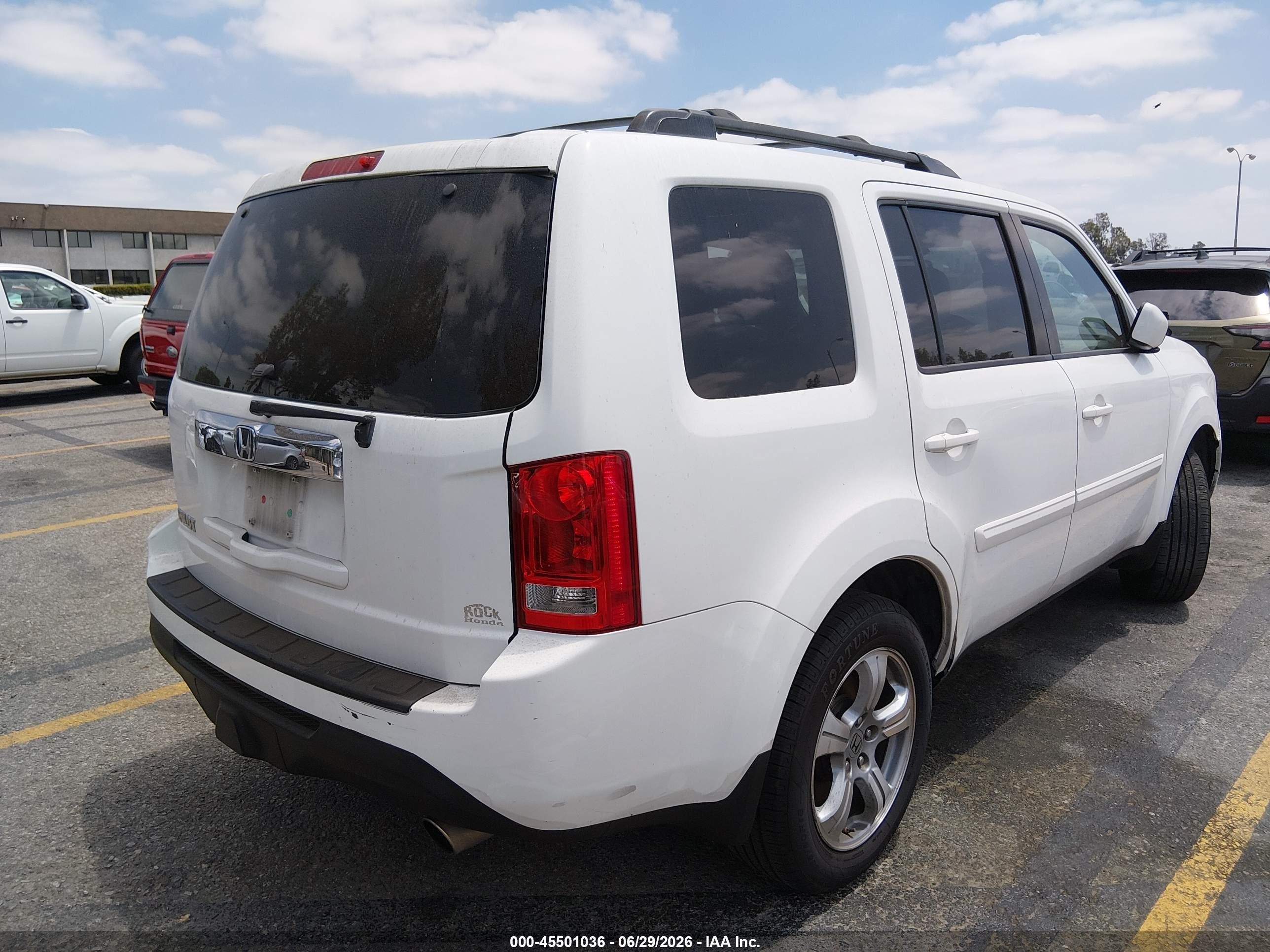 2014 Honda Pilot Ex-l White vin: 5FNYF3H59EB025894