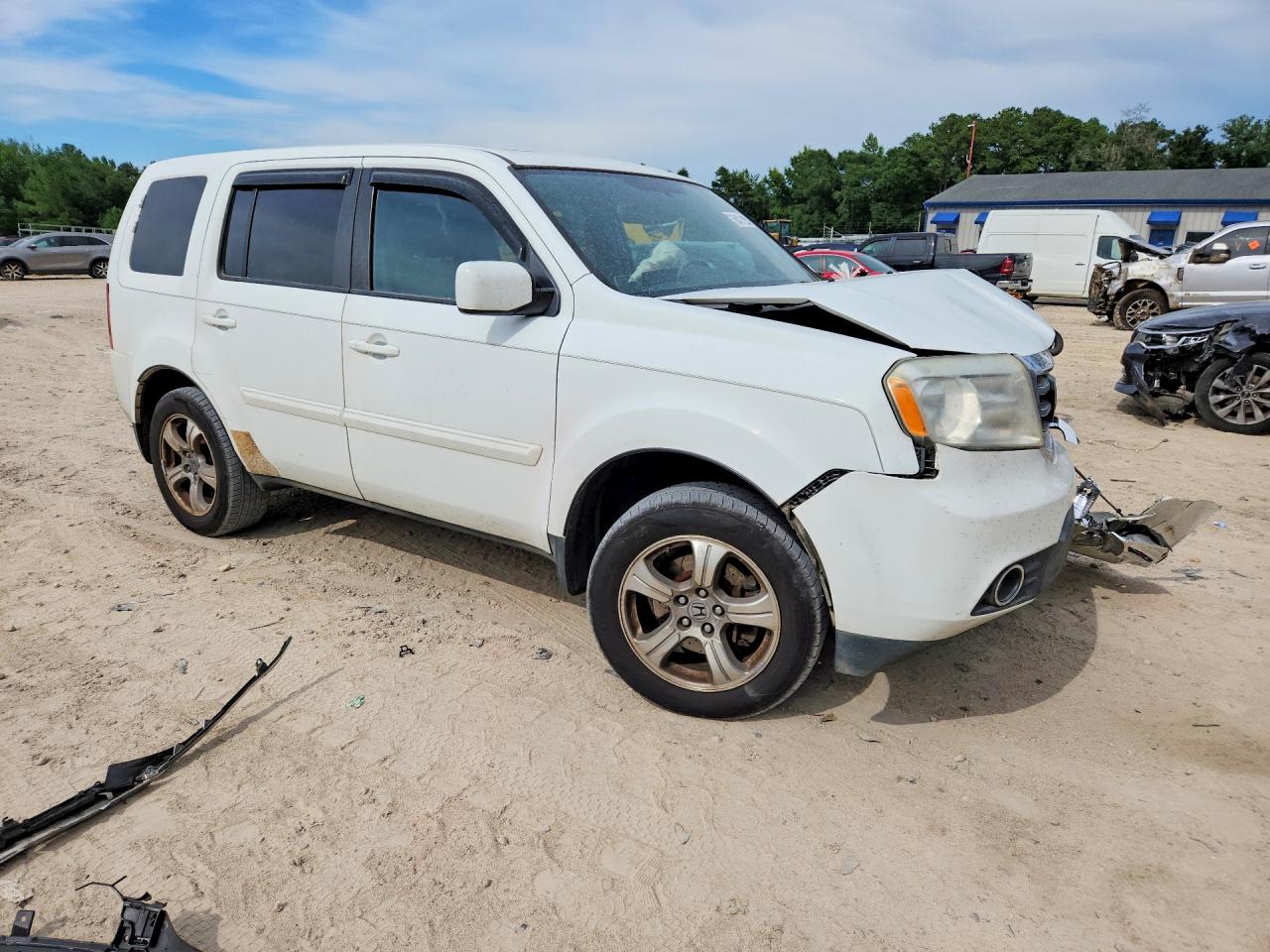 2015 Honda Pilot Exl White vin: 5FNYF3H59FB023807