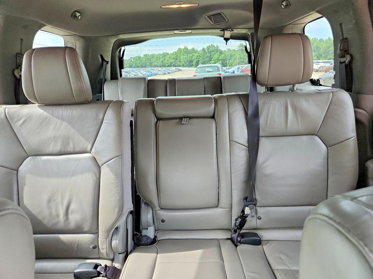 2015 Honda Pilot Exl White vin: 5FNYF3H59FB023807