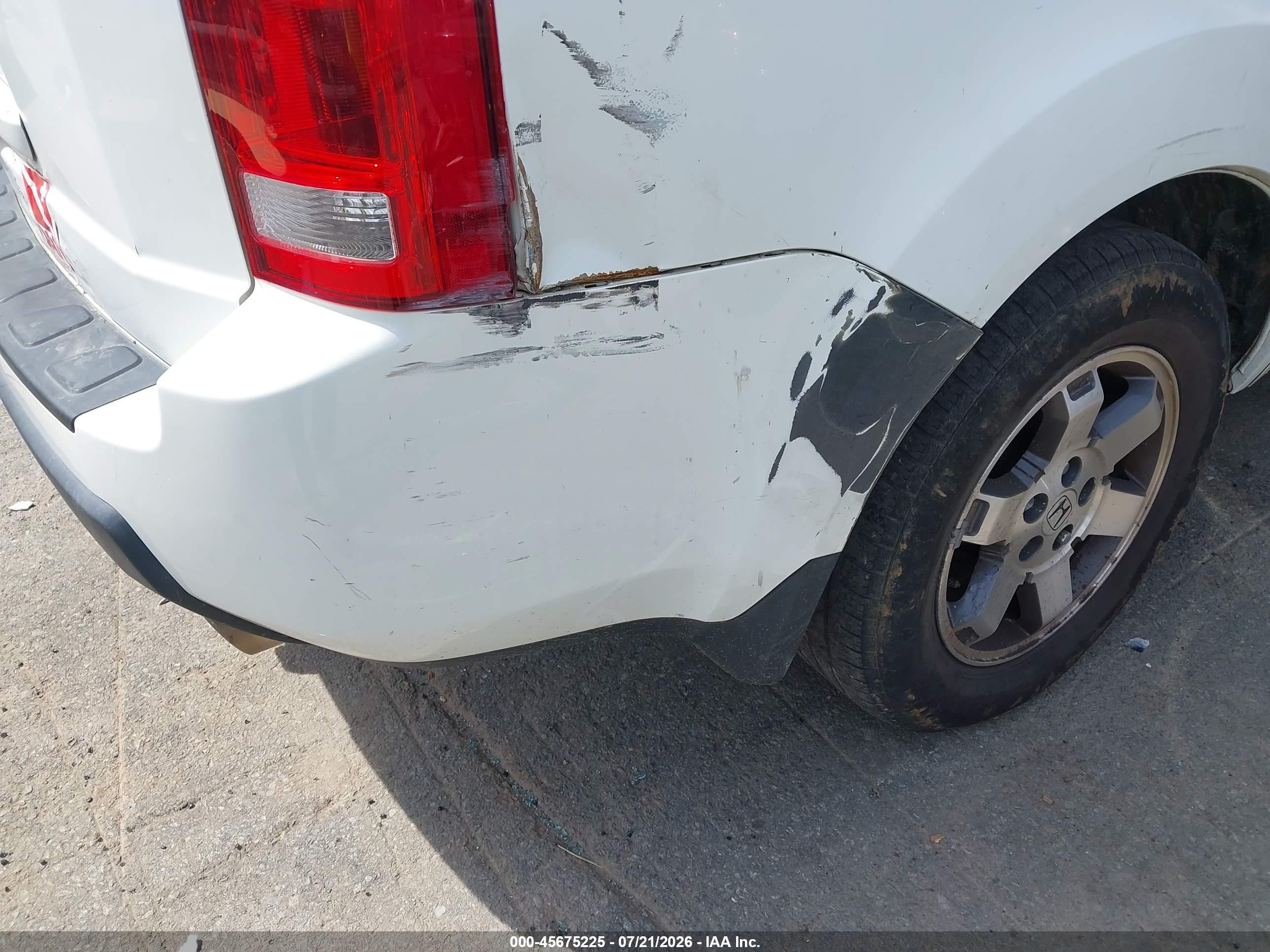 2010 Honda Pilot Ex-l White vin: 5FNYF3H5XAB009181