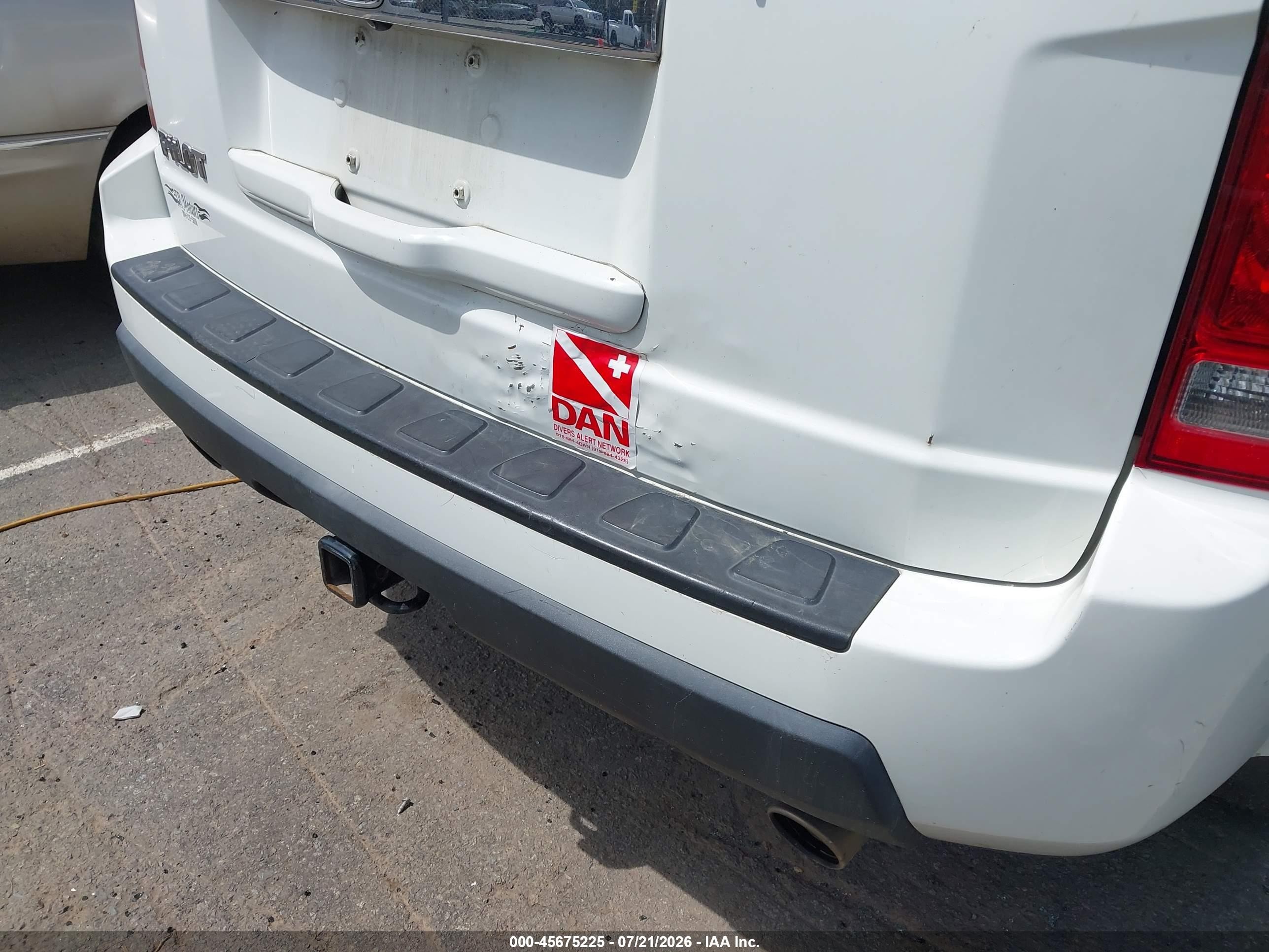 2010 Honda Pilot Ex-l White vin: 5FNYF3H5XAB009181