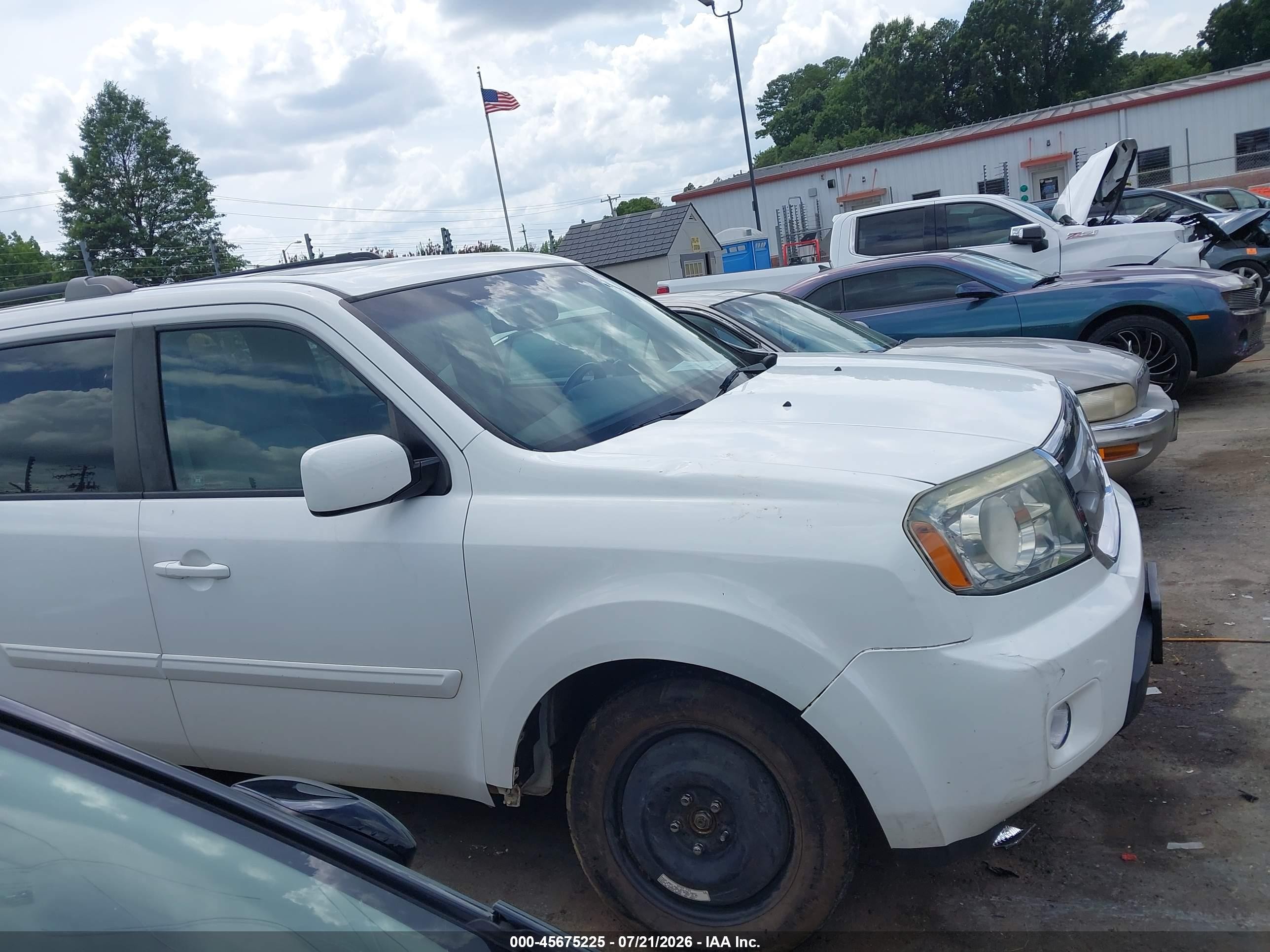 2010 Honda Pilot Ex-l White vin: 5FNYF3H5XAB009181
