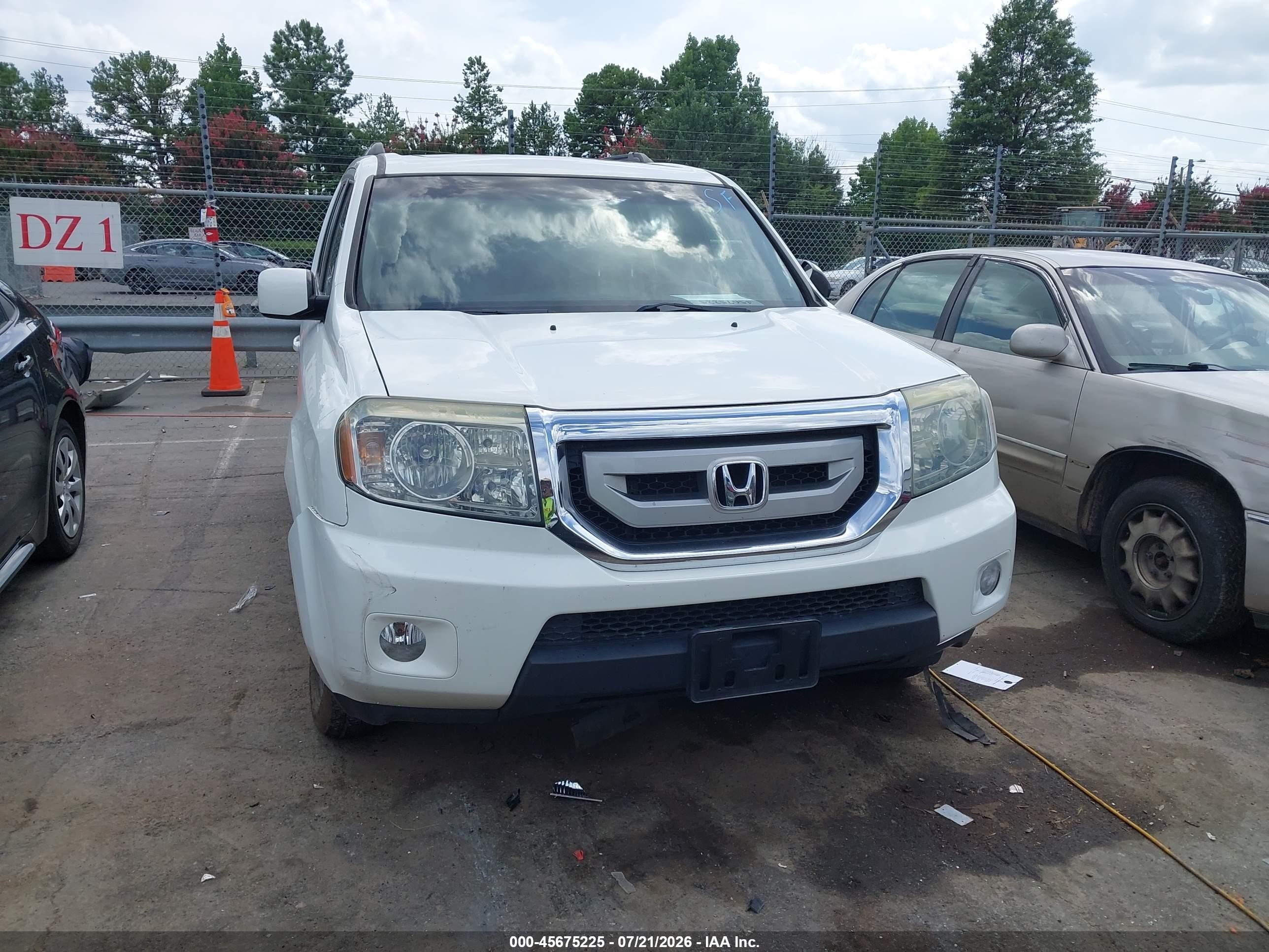 2010 Honda Pilot Ex-l White vin: 5FNYF3H5XAB009181