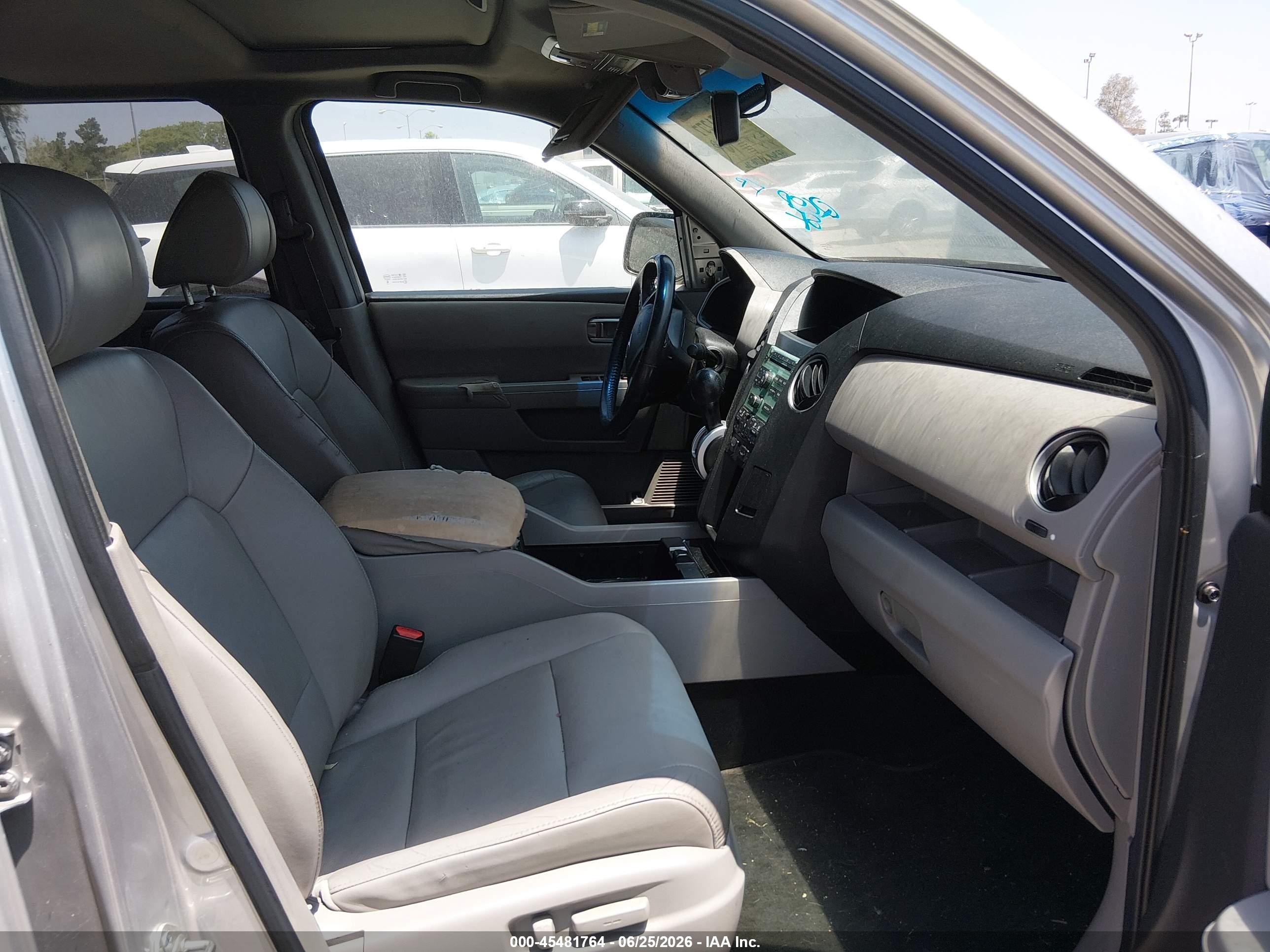 2011 Honda Pilot Ex-l Silver vin: 5FNYF3H5XBB004077