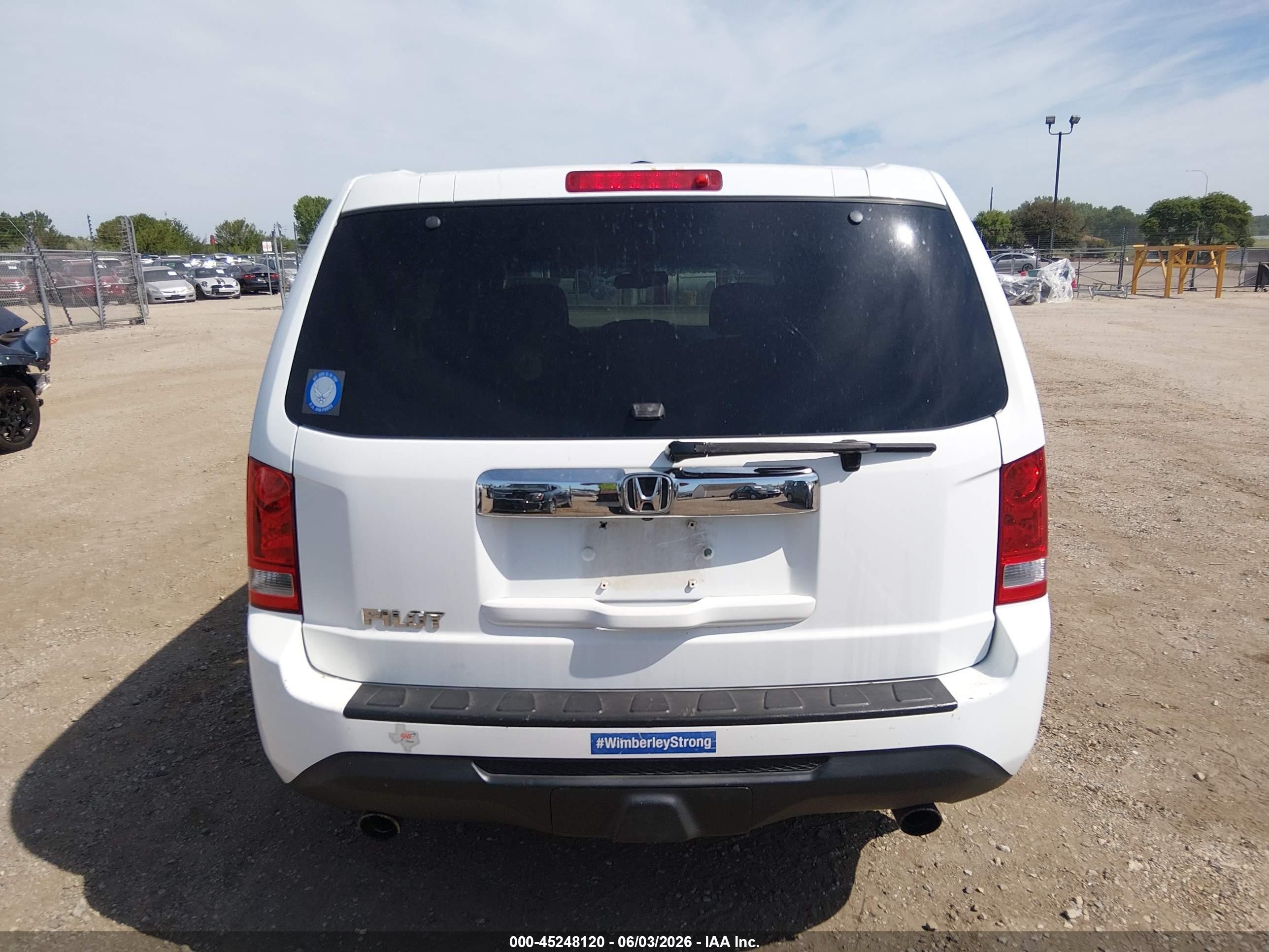 2012 Honda Pilot Ex-l White vin: 5FNYF3H5XCB020779
