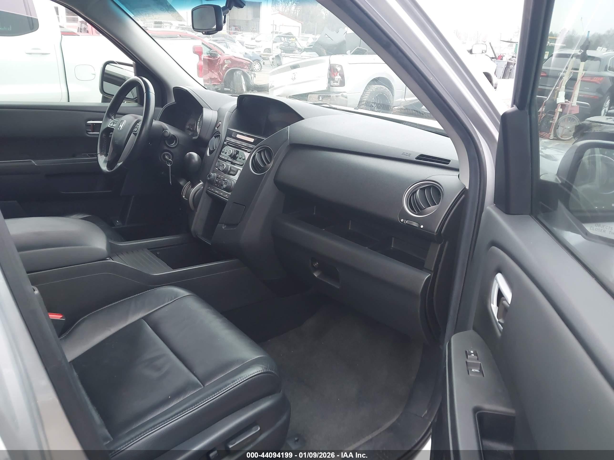 2012 Honda Pilot Ex-l Gray vin: 5FNYF3H5XCB022192