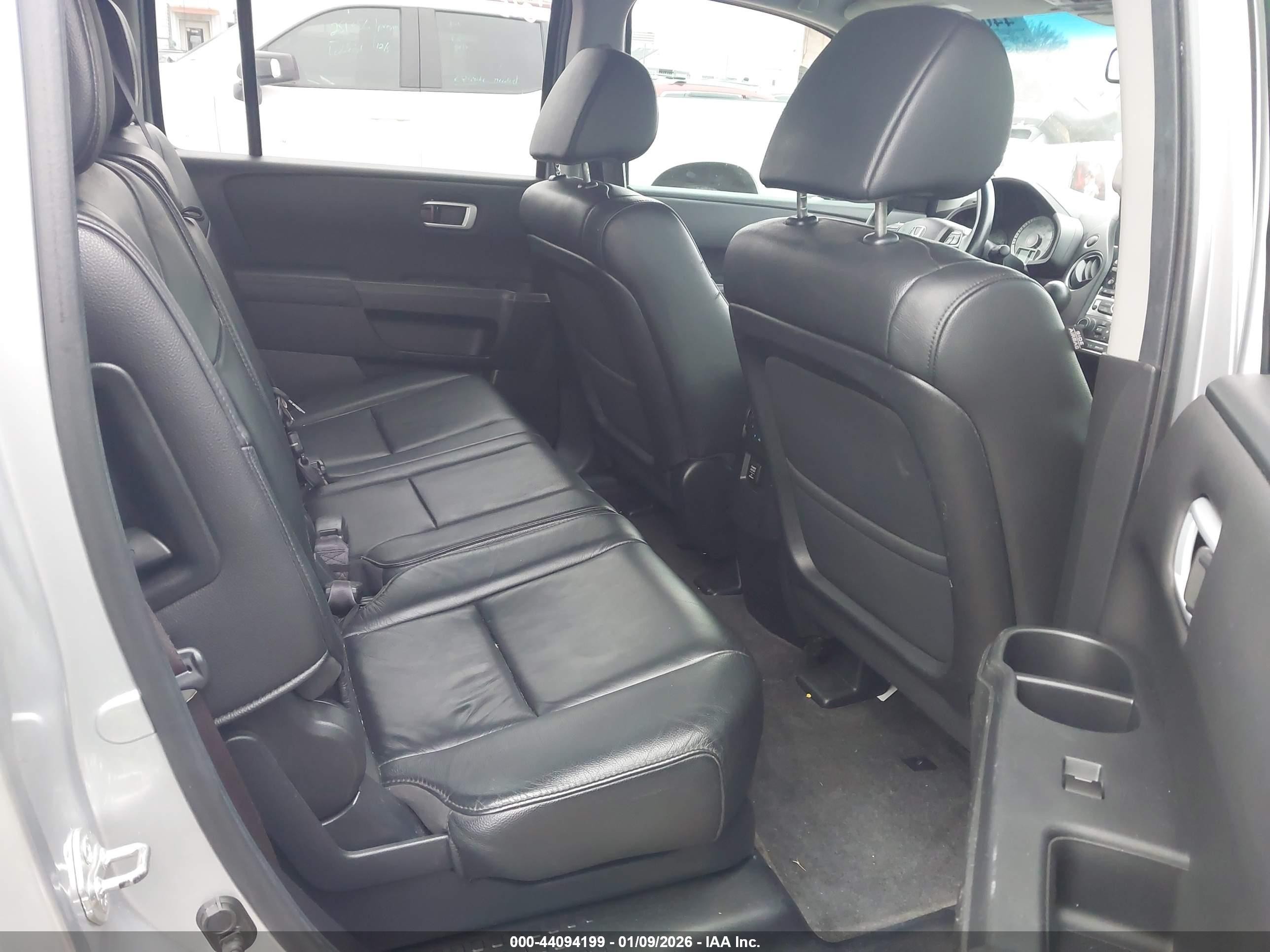2012 Honda Pilot Ex-l Gray vin: 5FNYF3H5XCB022192