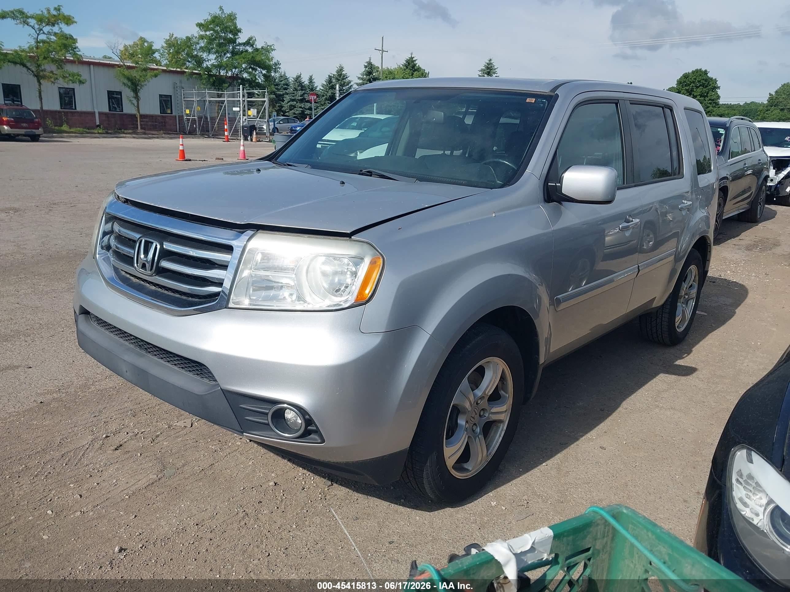 2014 Honda Pilot Ex-l Серебряный vin: 5FNYF3H5XEB001846
