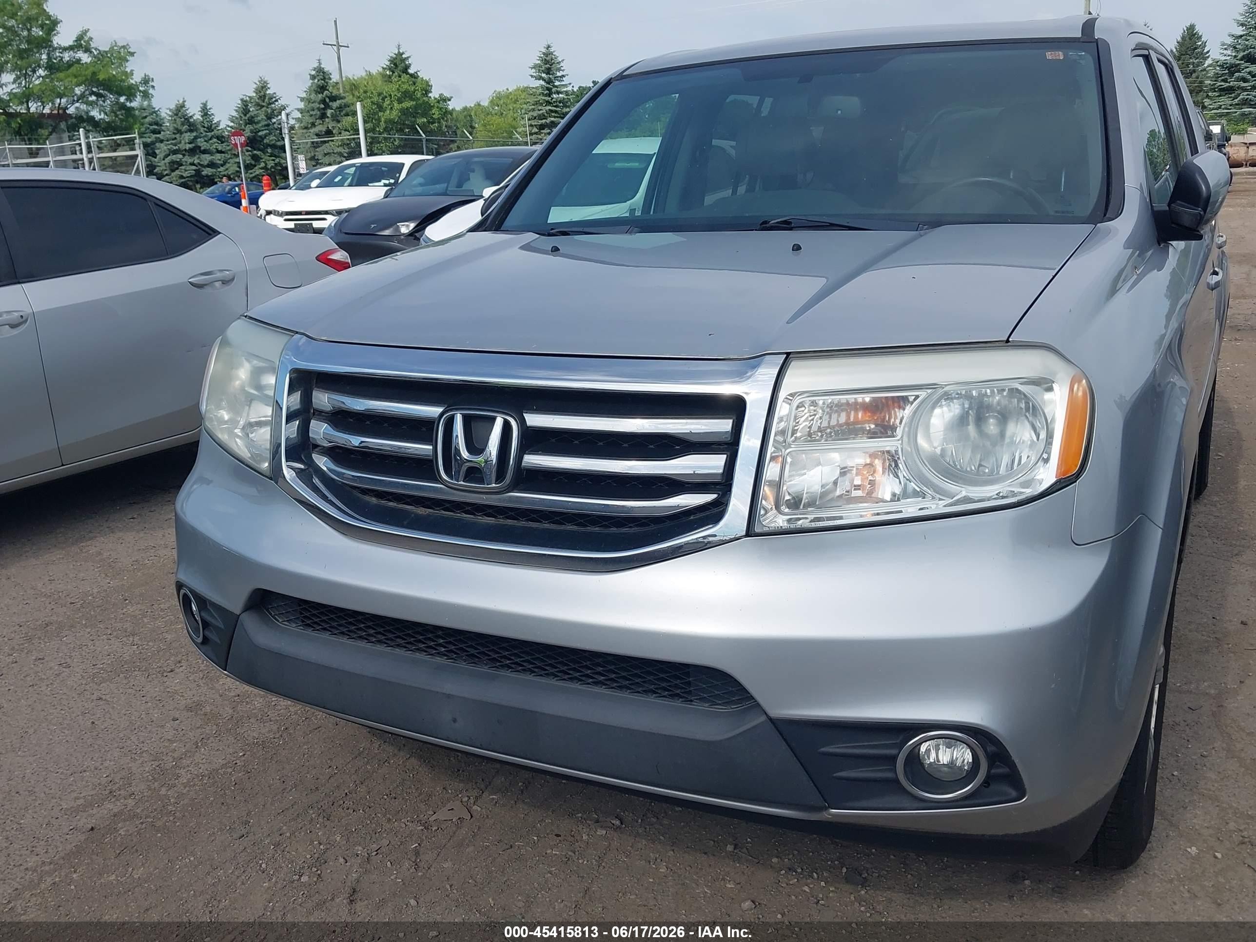 2014 Honda Pilot Ex-l Серебряный vin: 5FNYF3H5XEB001846