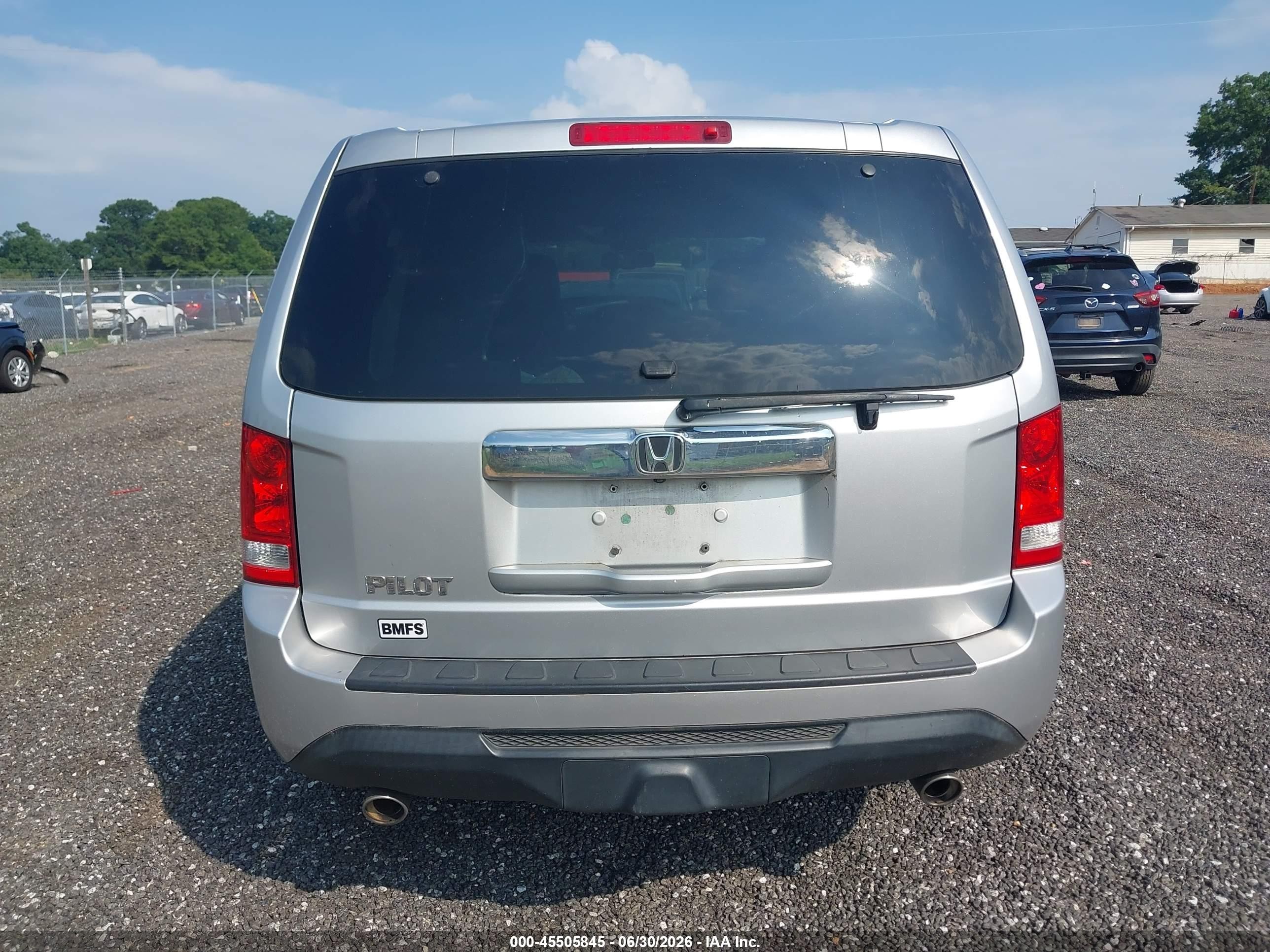 2014 Honda Pilot Ex-l Silver vin: 5FNYF3H5XEB017612