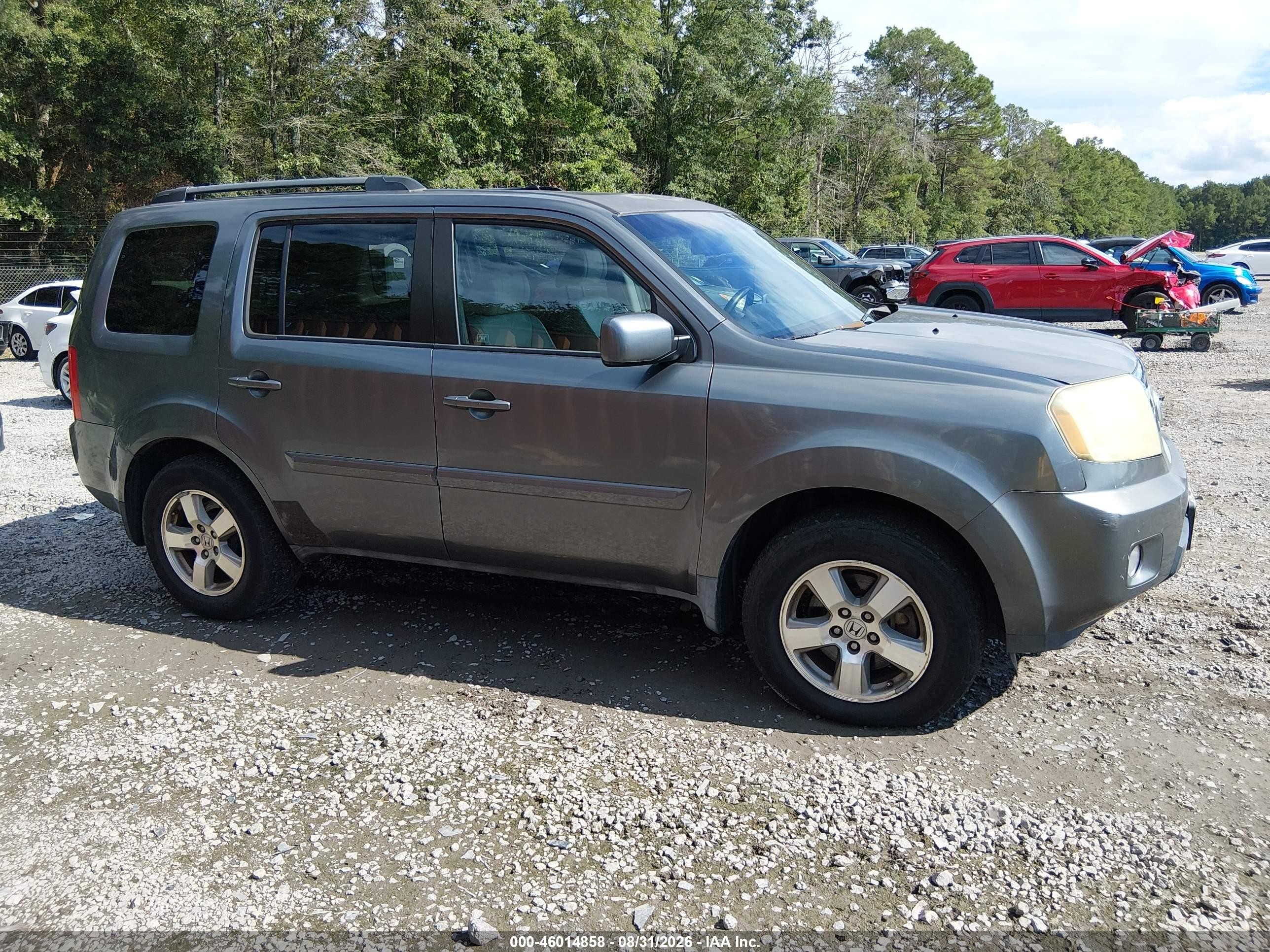 2011 Honda Pilot Ex-l Gray vin: 5FNYF3H60BB005506