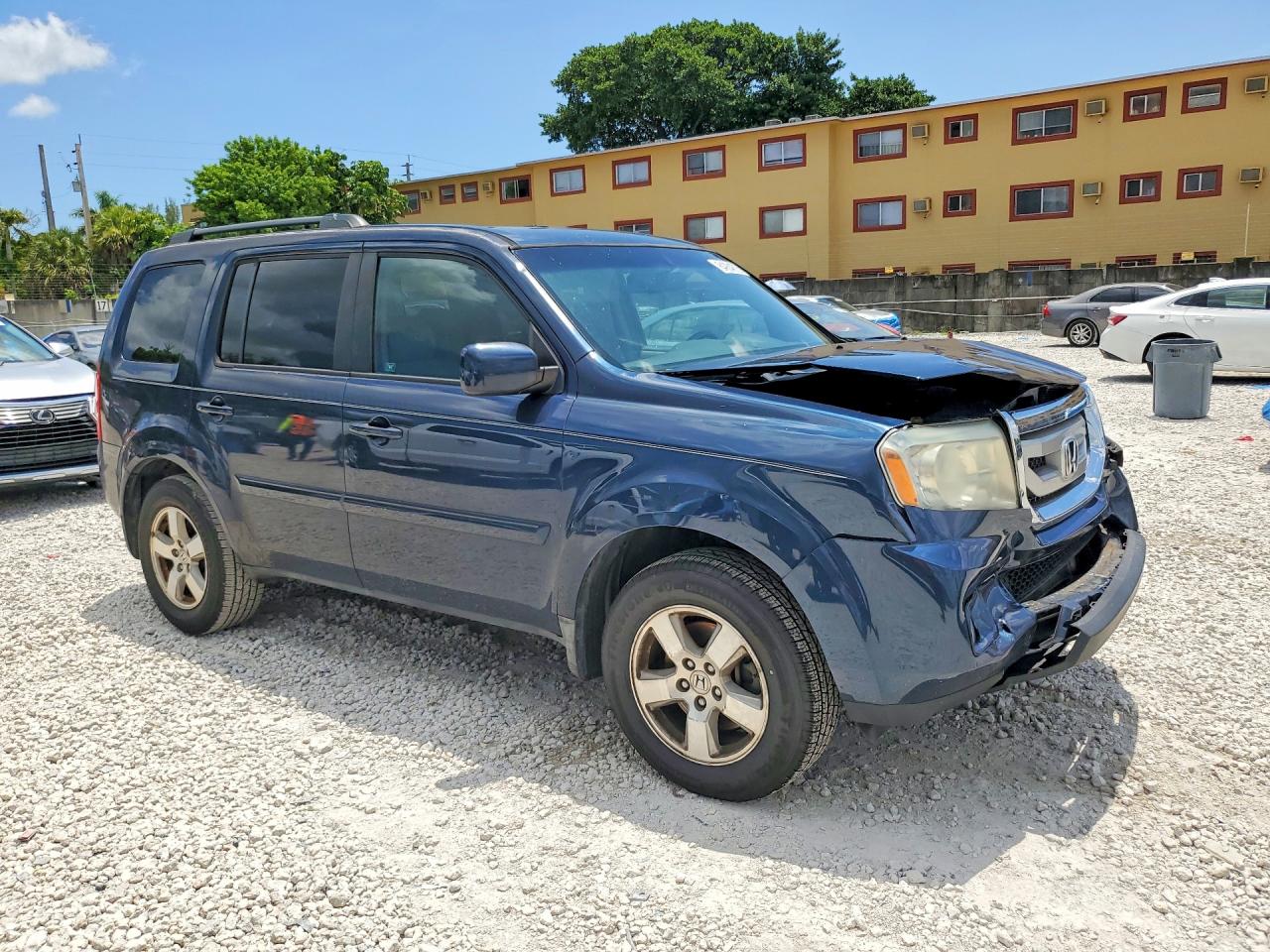 2011 Honda Pilot Exl Blue vin: 5FNYF3H60BB037355