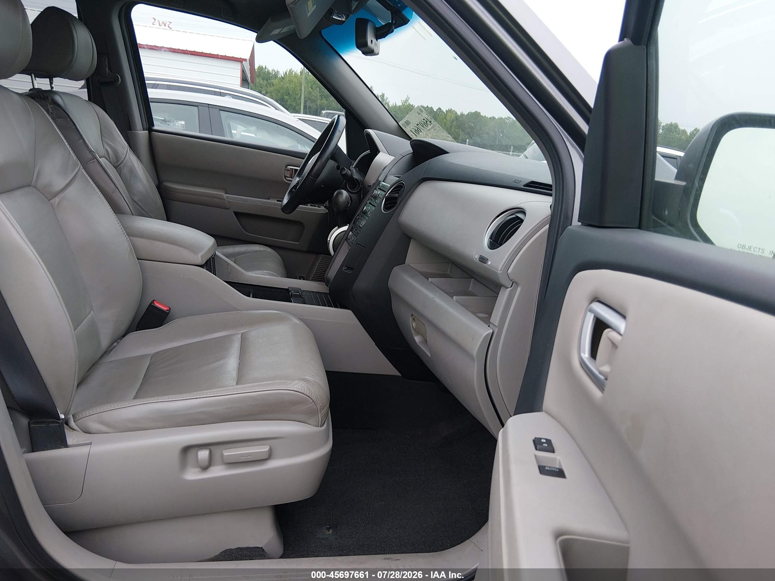 2011 Honda Pilot Ex-l Gray vin: 5FNYF3H61BB038580