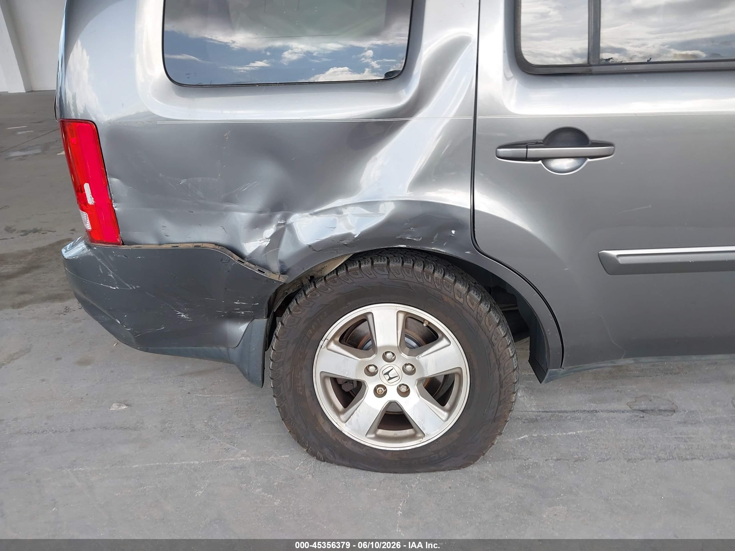 2011 Honda Pilot Ex-l Gray vin: 5FNYF3H61BB046243