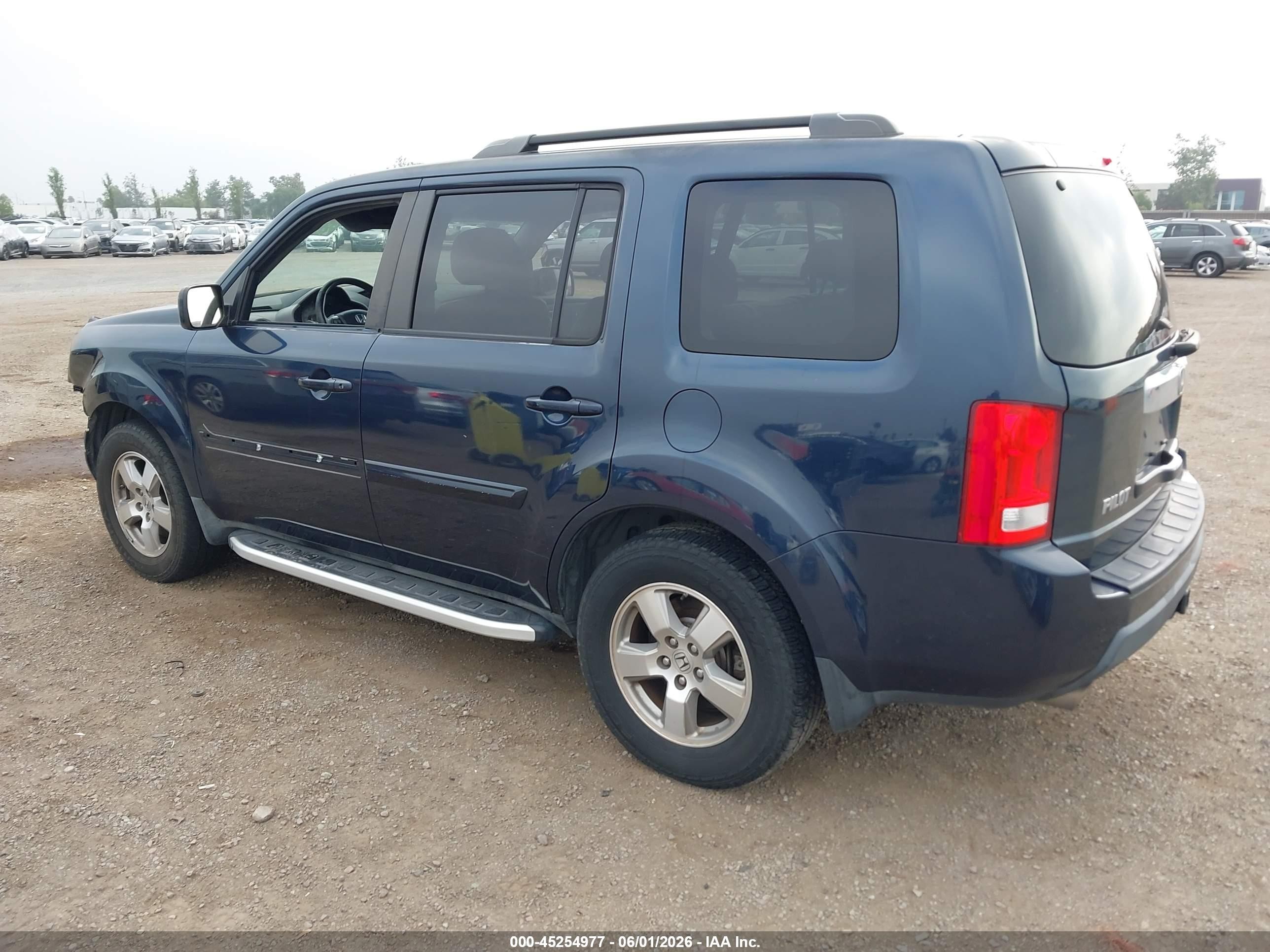 2011 Honda Pilot Ex-l Blue vin: 5FNYF3H61BB047828