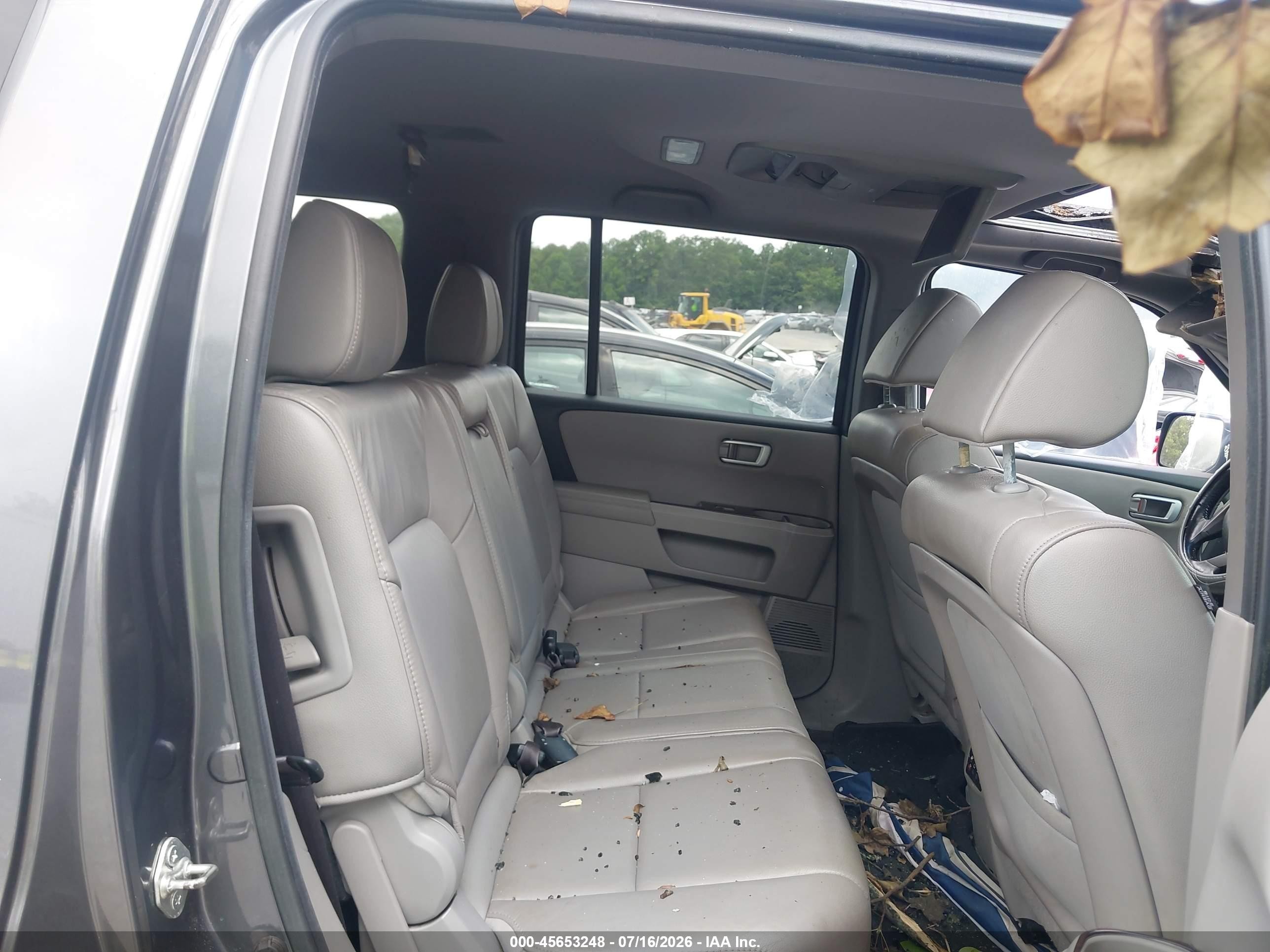 2013 Honda Pilot Ex-l Gray vin: 5FNYF3H62DB023329